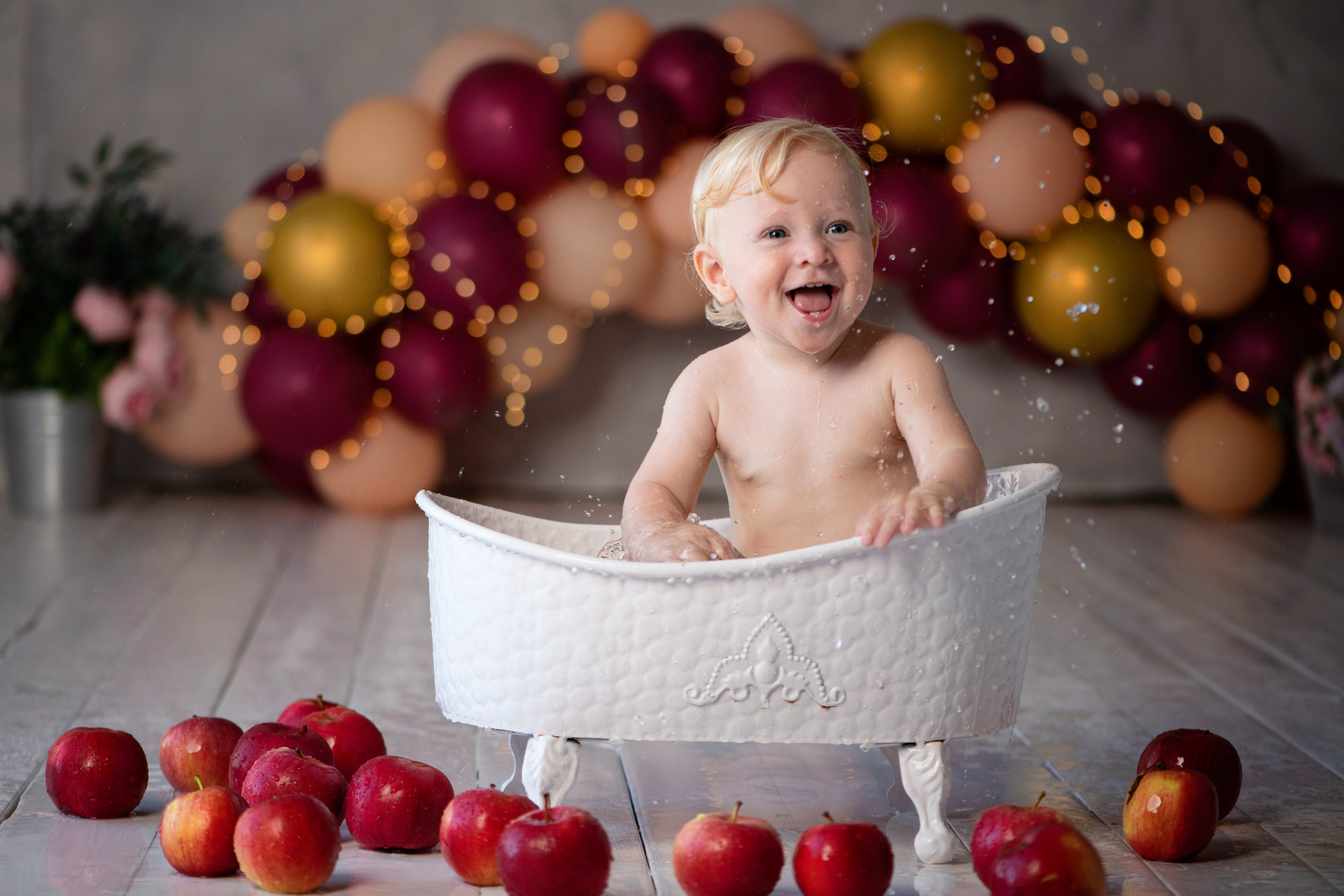 Фотосессия посвященная Яблочному Спасу. Выпускные альбомы для школьников в Череповце