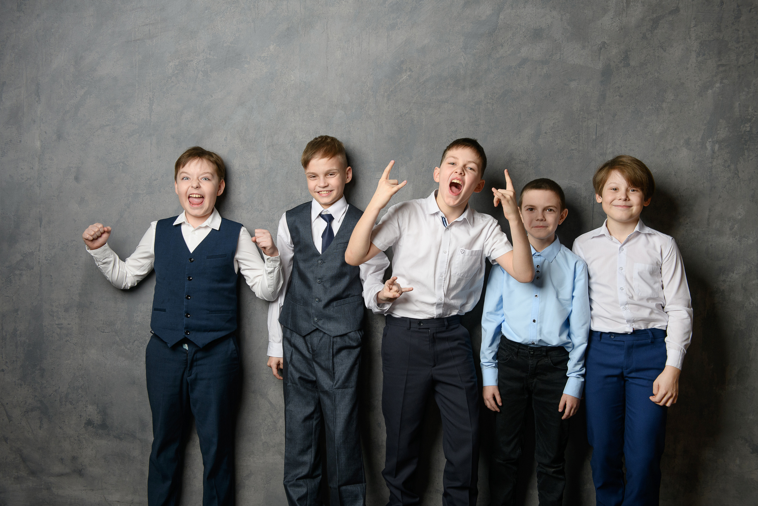 Выпускные альбомы Череповец. Выпускные альбомы для школьников в Череповце