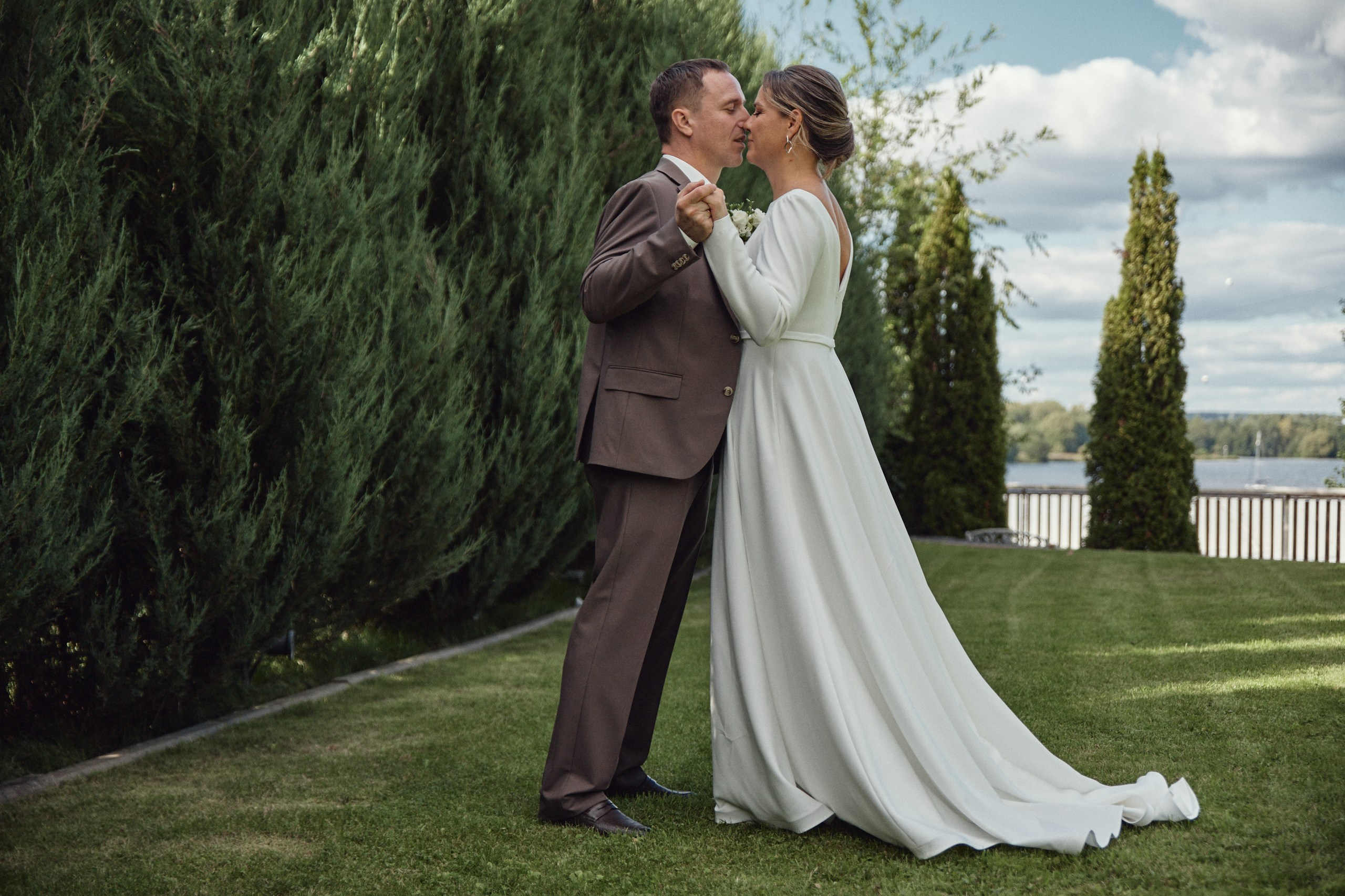 Счастье здесь. Свадебный фотограф Антон Артюшин. Работаю в Нижнем Новгороде и Москве