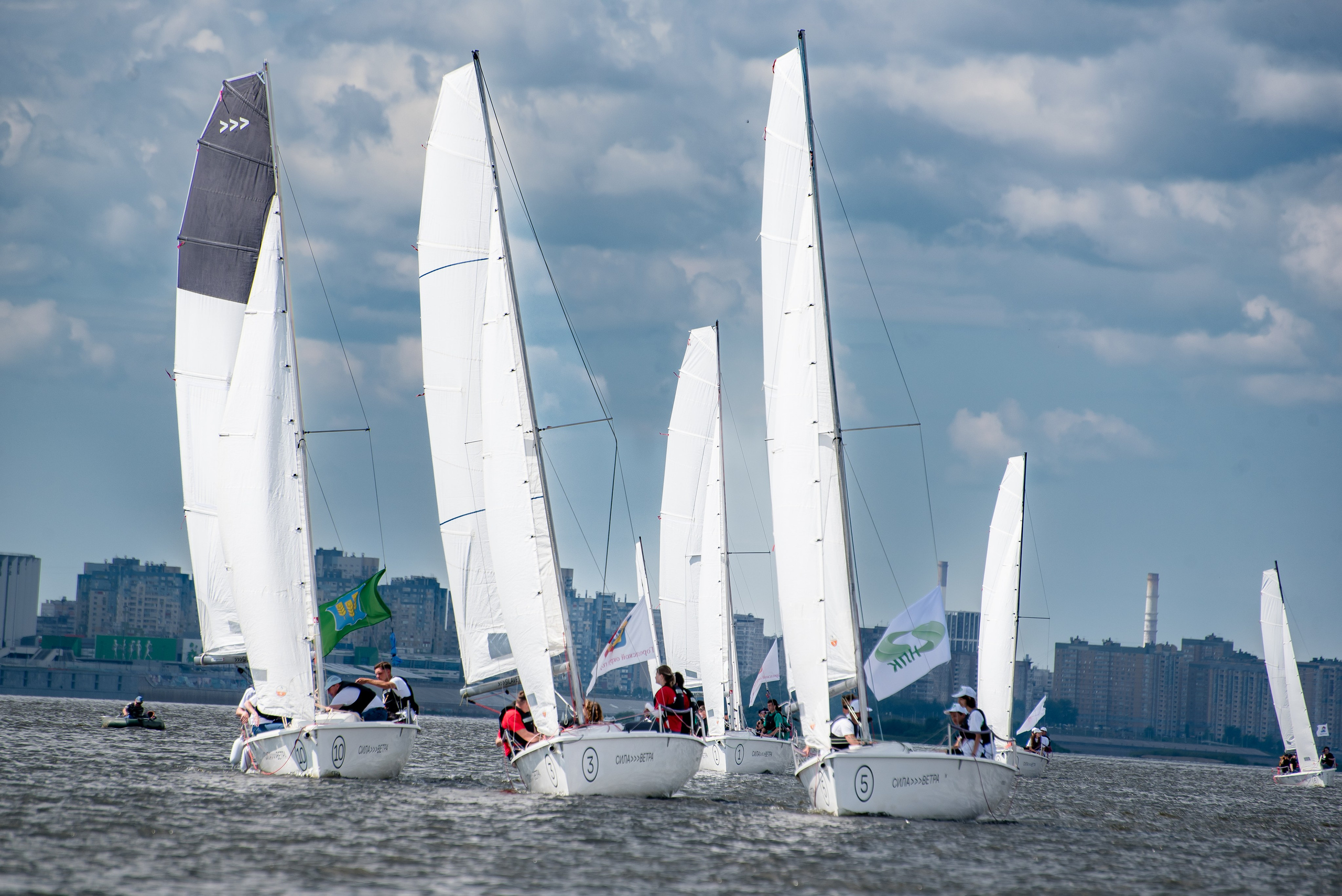 Фотограф в Нижнем Новгороде — Семейная парусная регата. Фотограф Макс Огурцов в Нижнем Новгороде