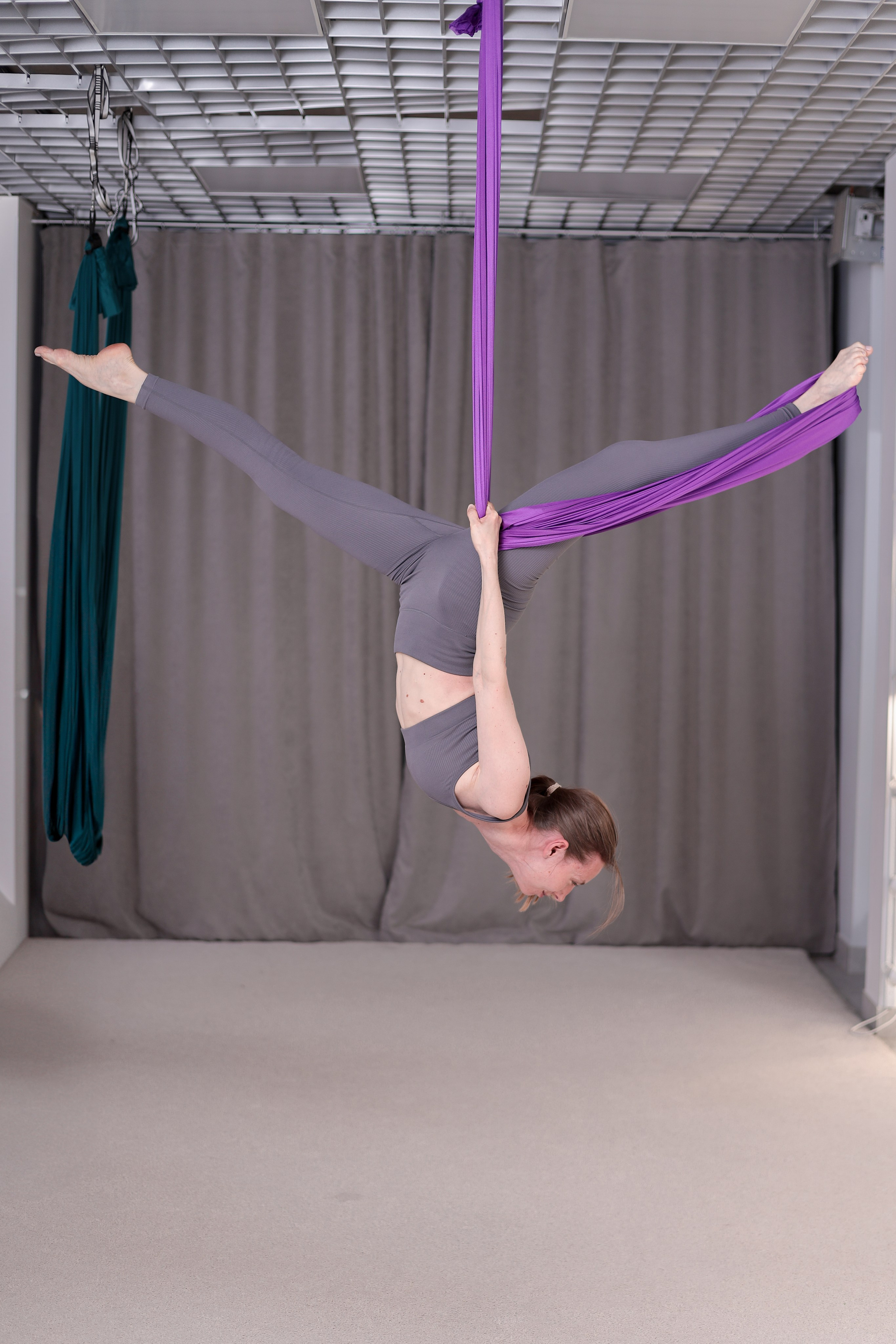 Арт-терапия + аэройога. Фотограф Надршина Лилия