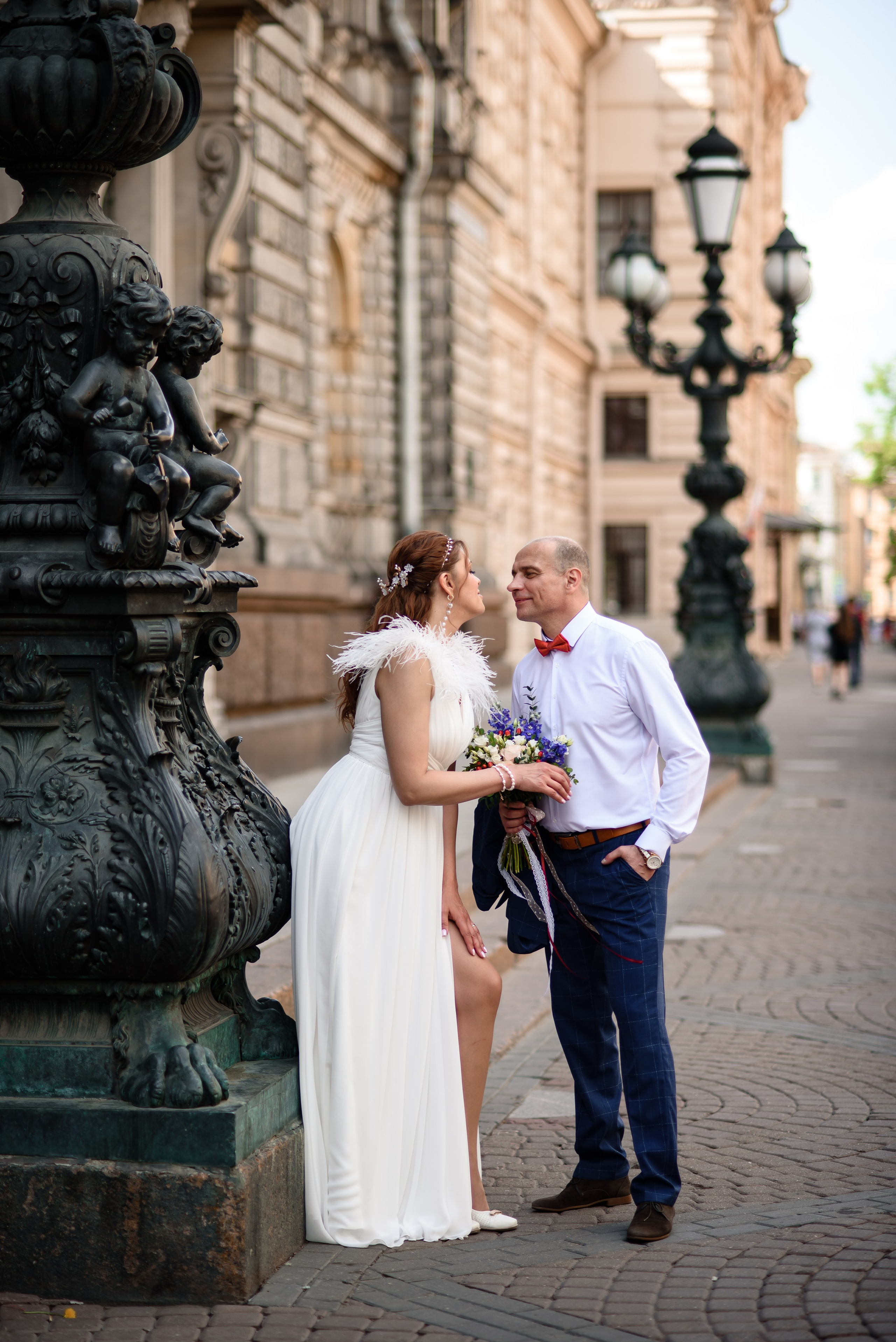 Свадебный день в Петербурге. Анастасия Петрович фотограф, фотокорреспондент в Москве и Санкт-Петербурге. Фотосъёмка репортажа, мероприятия, корпоративная съёмка, контент