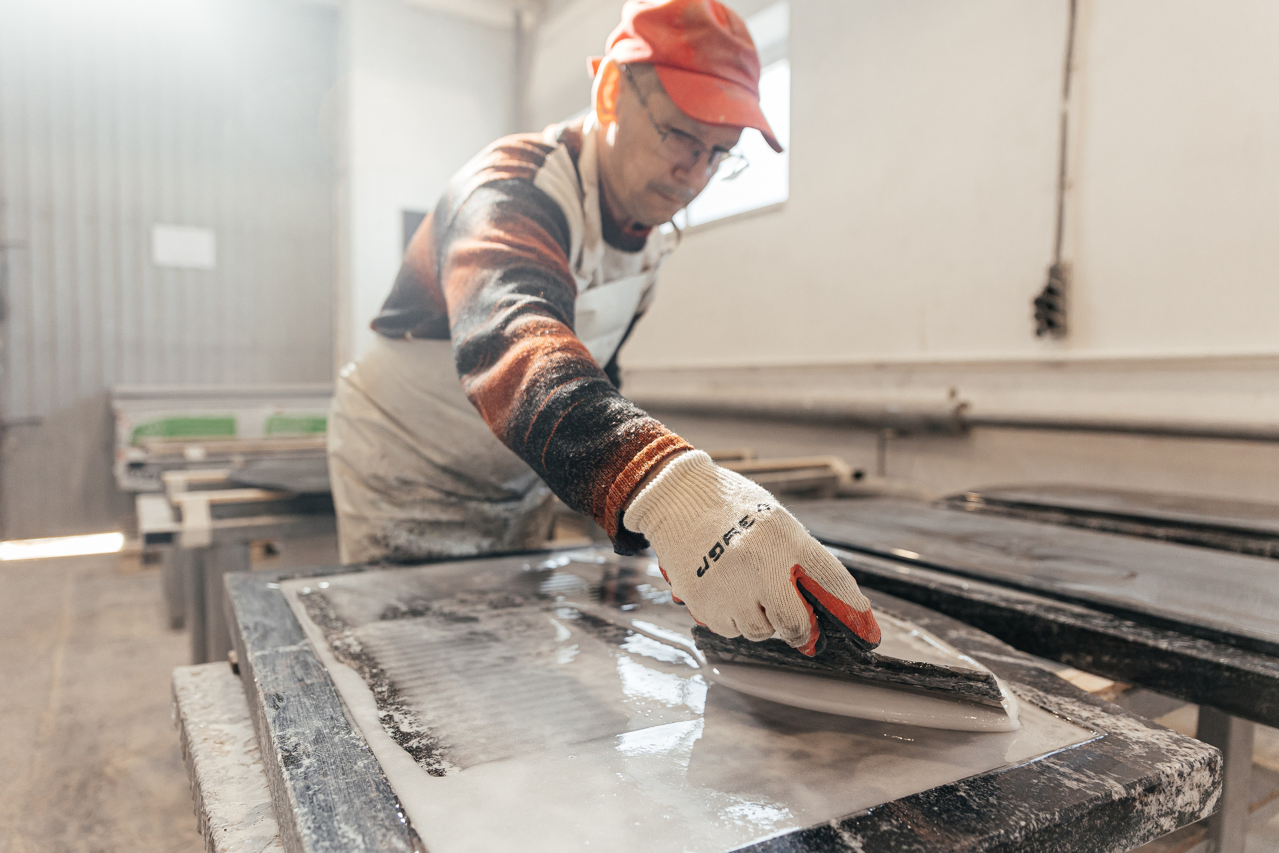 Камнеобрабатывающий завод. Ваш самый лучший фотограф!