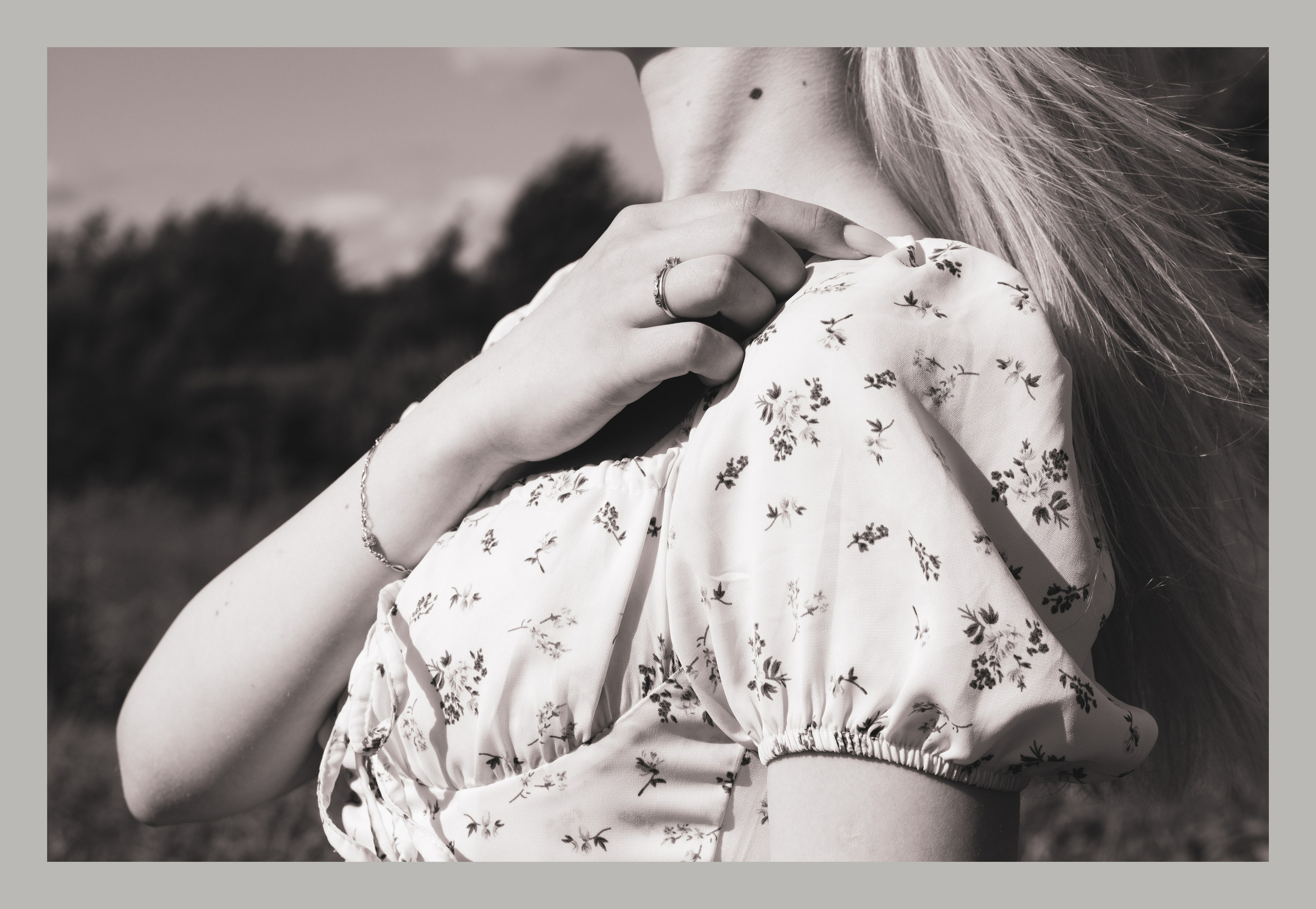 Уличная съемка — Владислава. Портретный фотограф в Орле. Готовые фото за 3 дня! Помощь в позировании. Советы по организации