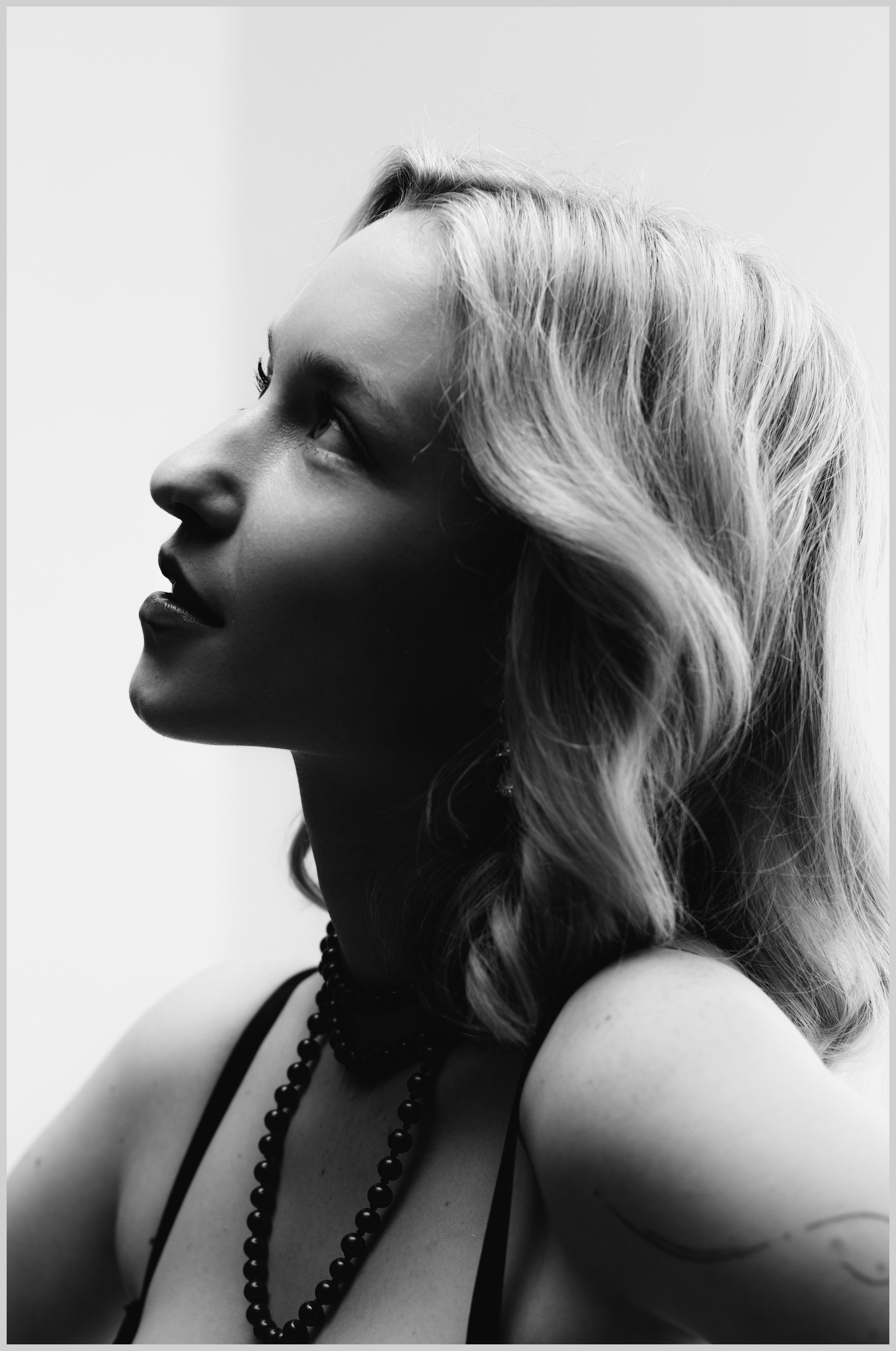 Портретная фотосессия — Ангелина. Портретный фотограф в Орле. Готовые фото за 3 дня! Помощь в позировании. Советы по организации