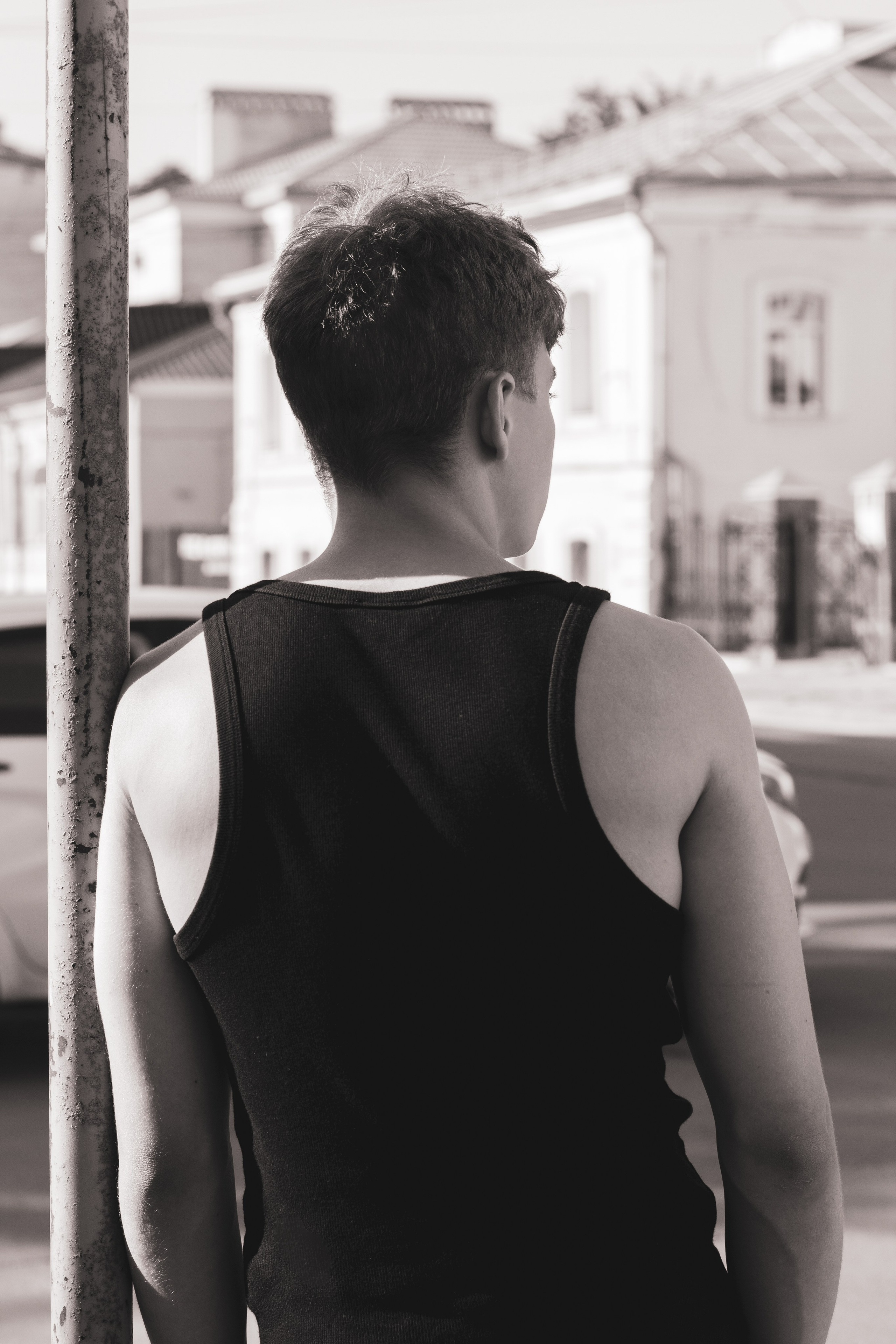 Уличная съемка — Сергей. Портретный фотограф в Орле. Готовые фото за 3 дня! Помощь в позировании. Советы по организации