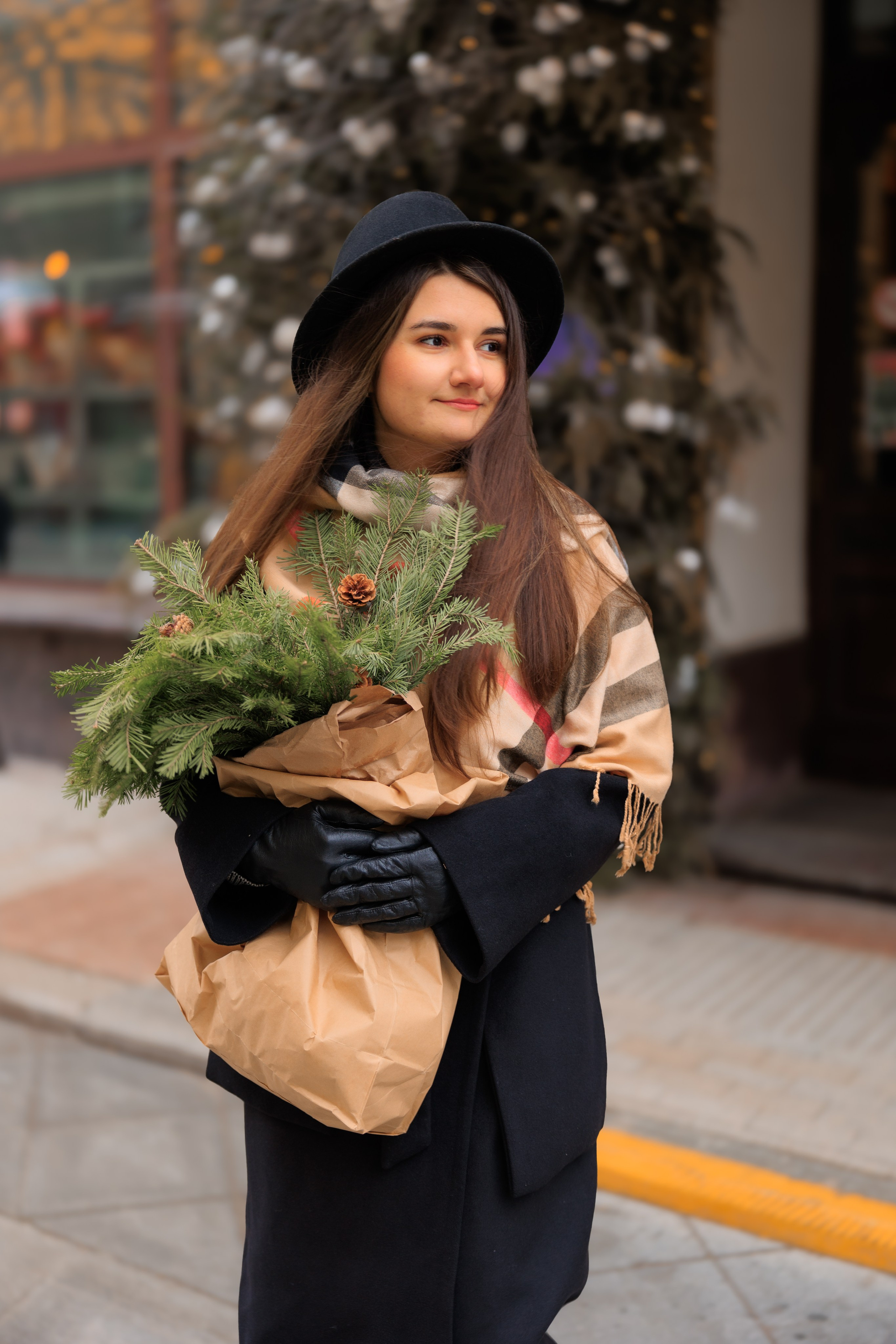 ДАША. Я фотограф из Москвы к Вашим услугам