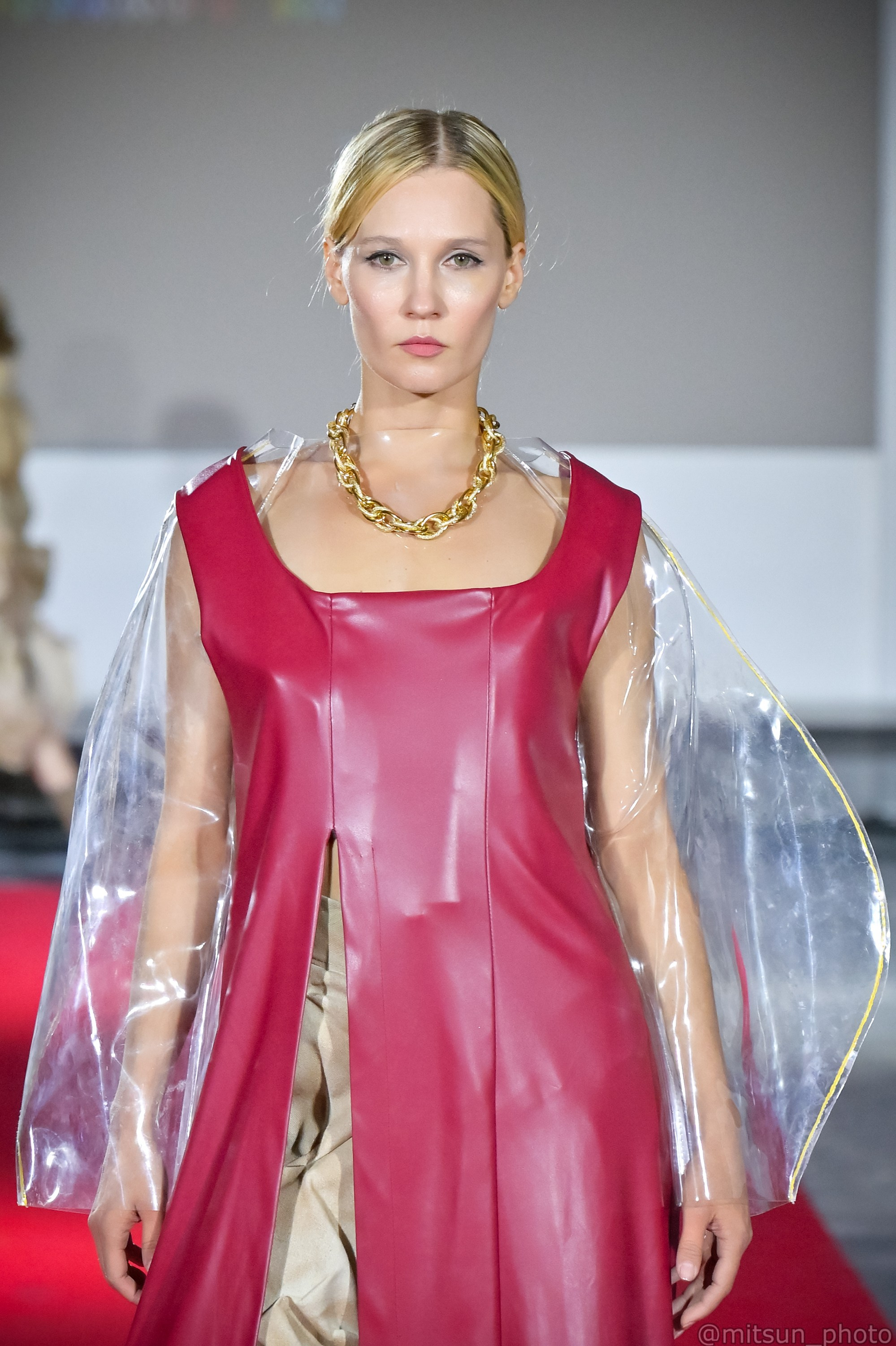 Модные показы. Фотограф Максим Мицун. Портрет, свадьба, репортаж, каталог