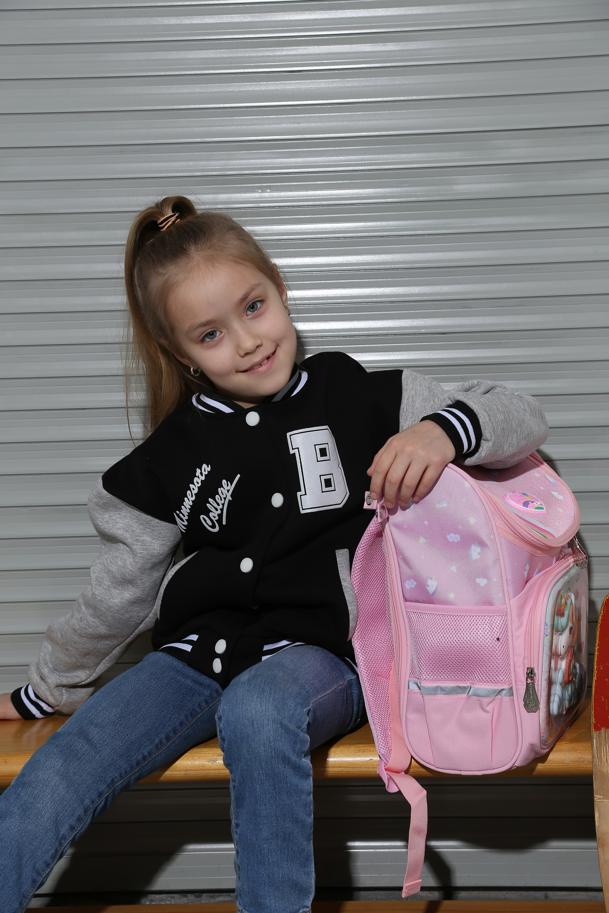 Профессиональная коммерческая фотосессия для детских товаров - одежда, обувь, аксессуары. Fashion фотограф в Санкт-Петербурге Савинова Ирина