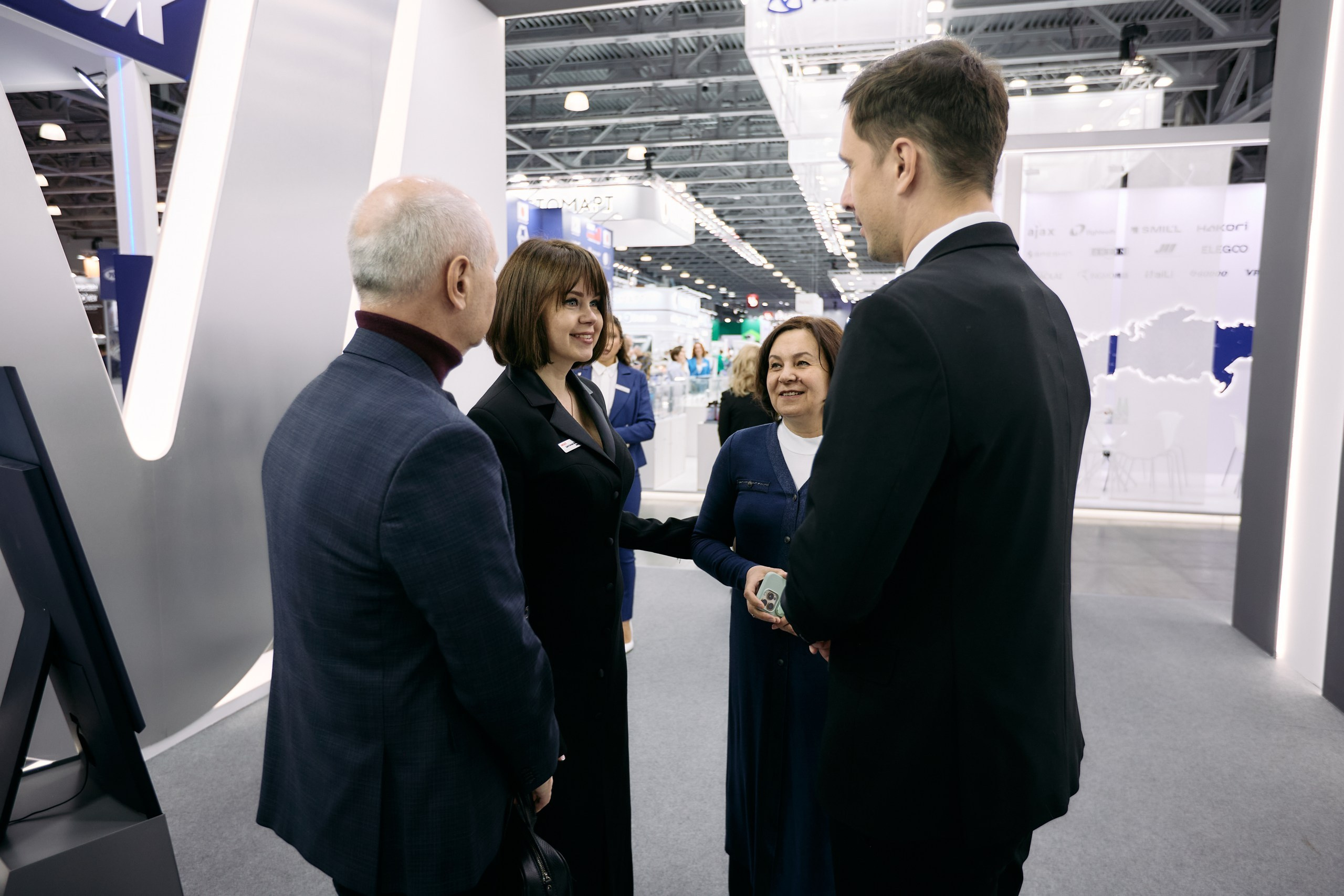 Дентал Салон 2026: Vatech. Свадебный и репортажный фотограф Дмитрий Кононенко