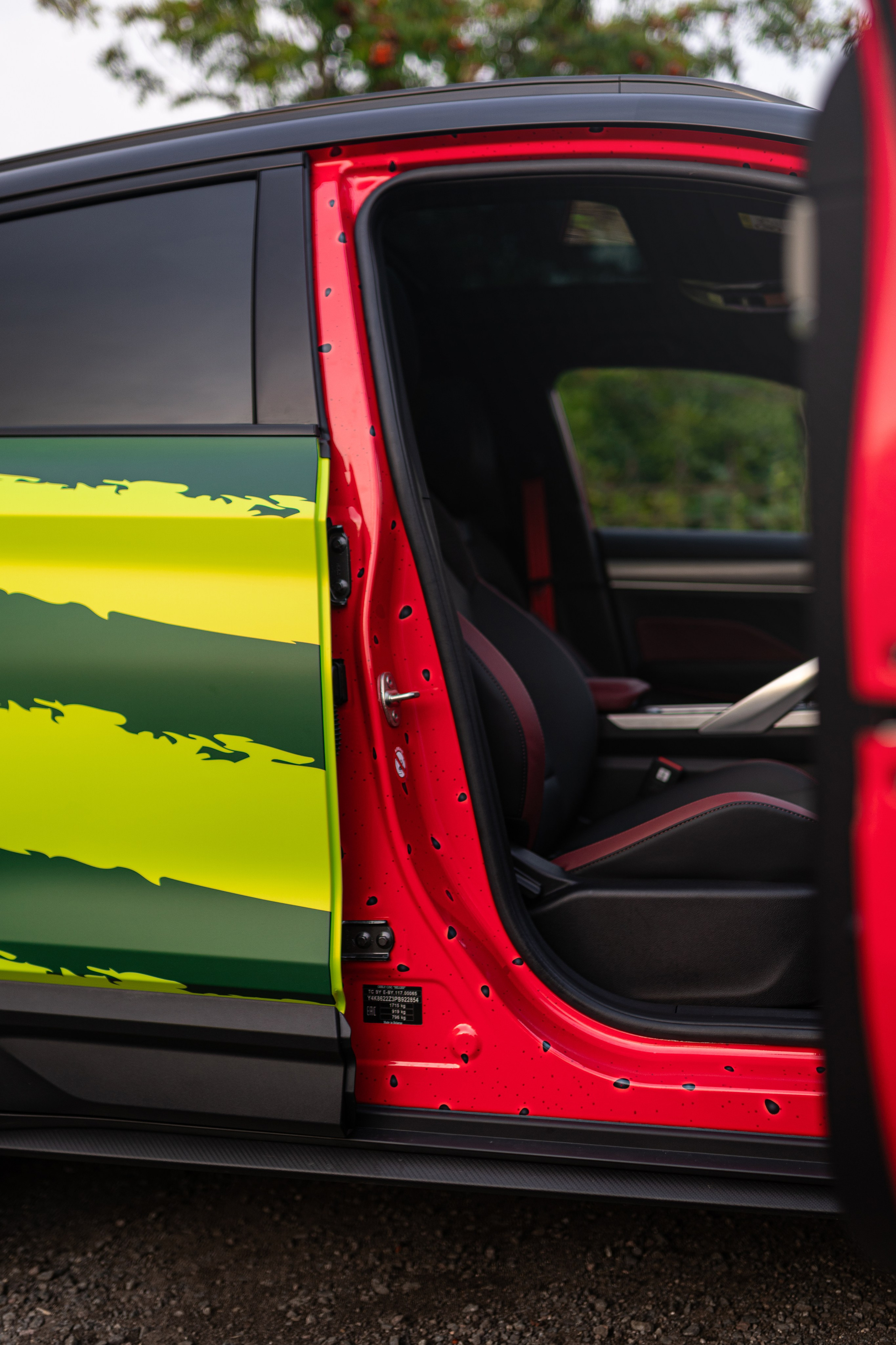 Винилография на Geely Coolray. Студия дизайна и оклейки авто Barmaley Design