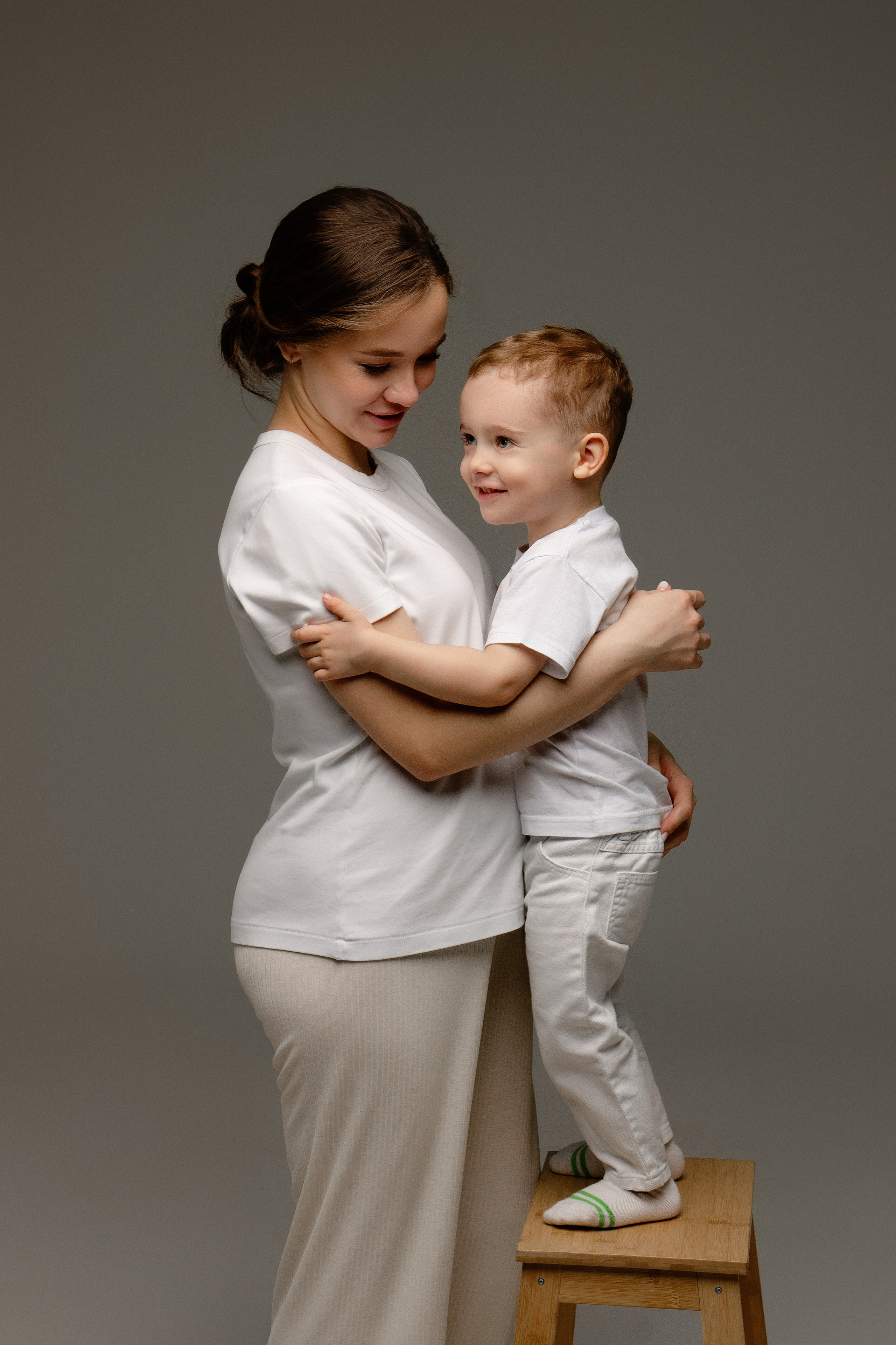 Светлана с семьёй. Фотограф беременности в Екатеринбурге Илона Филатьева