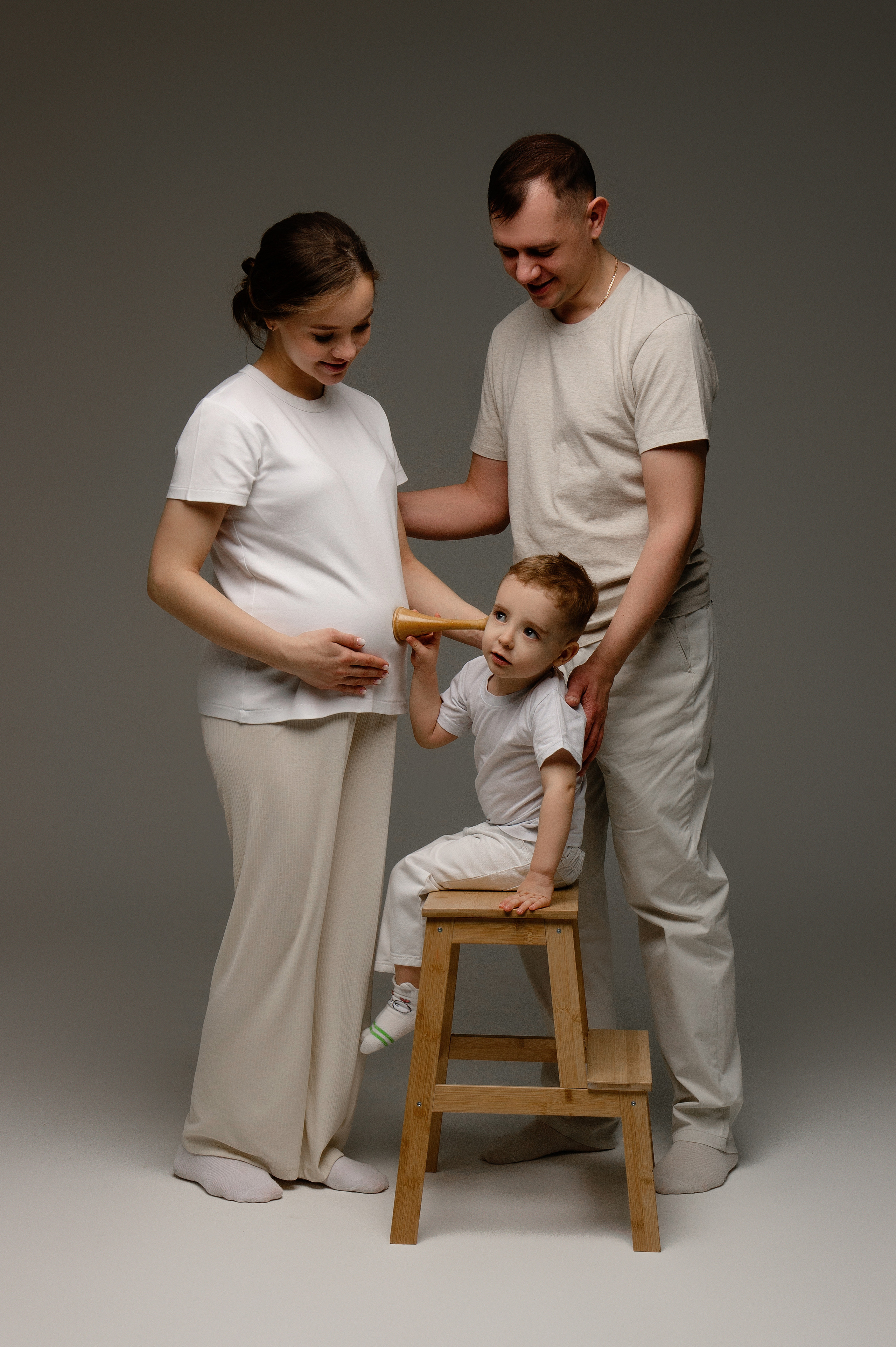 Светлана с семьёй. Фотограф беременности в Екатеринбурге Илона Филатьева