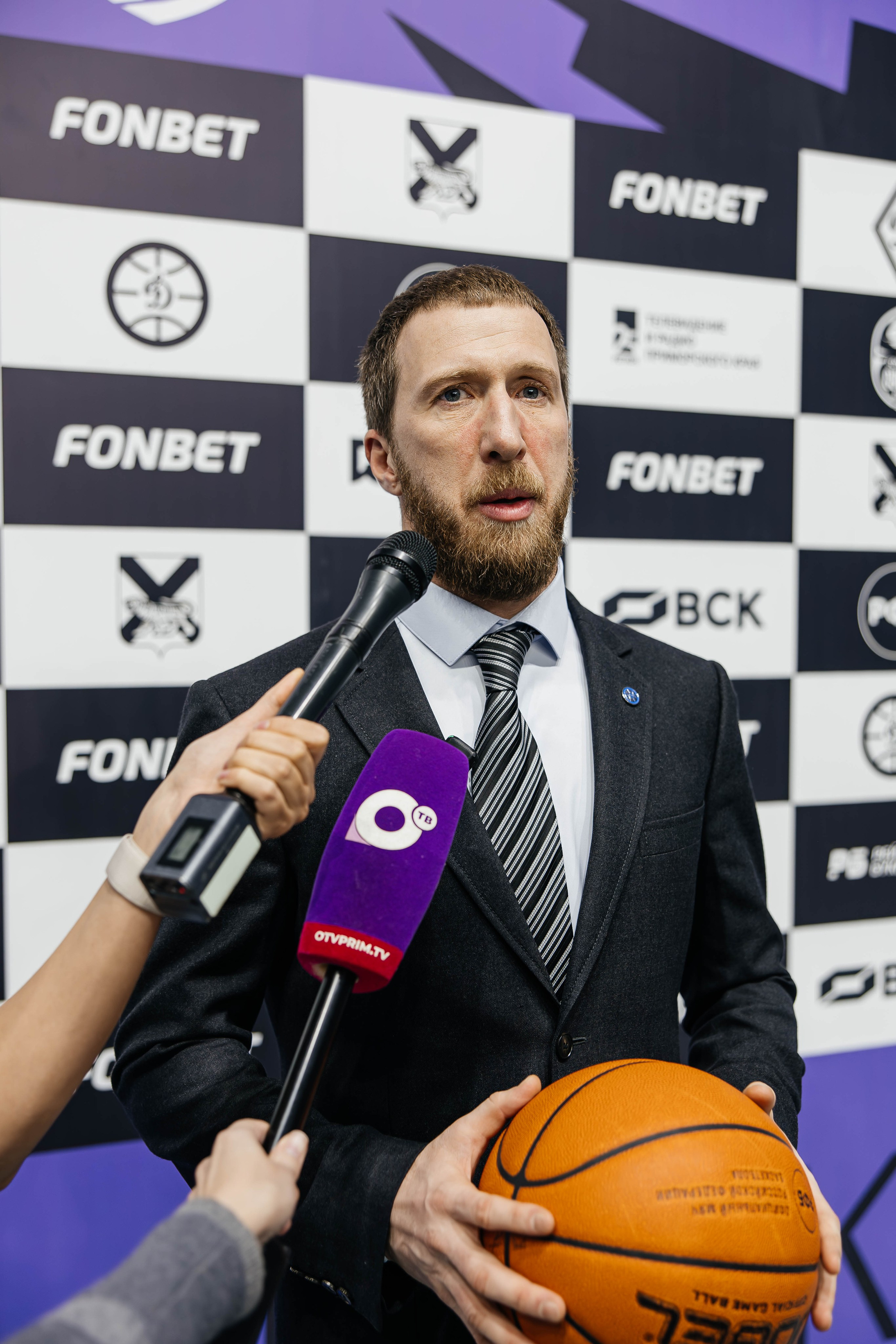 Баскетбол — Динамо. Репортажный и свадебный фотограф во Владивостоке Максим Цой