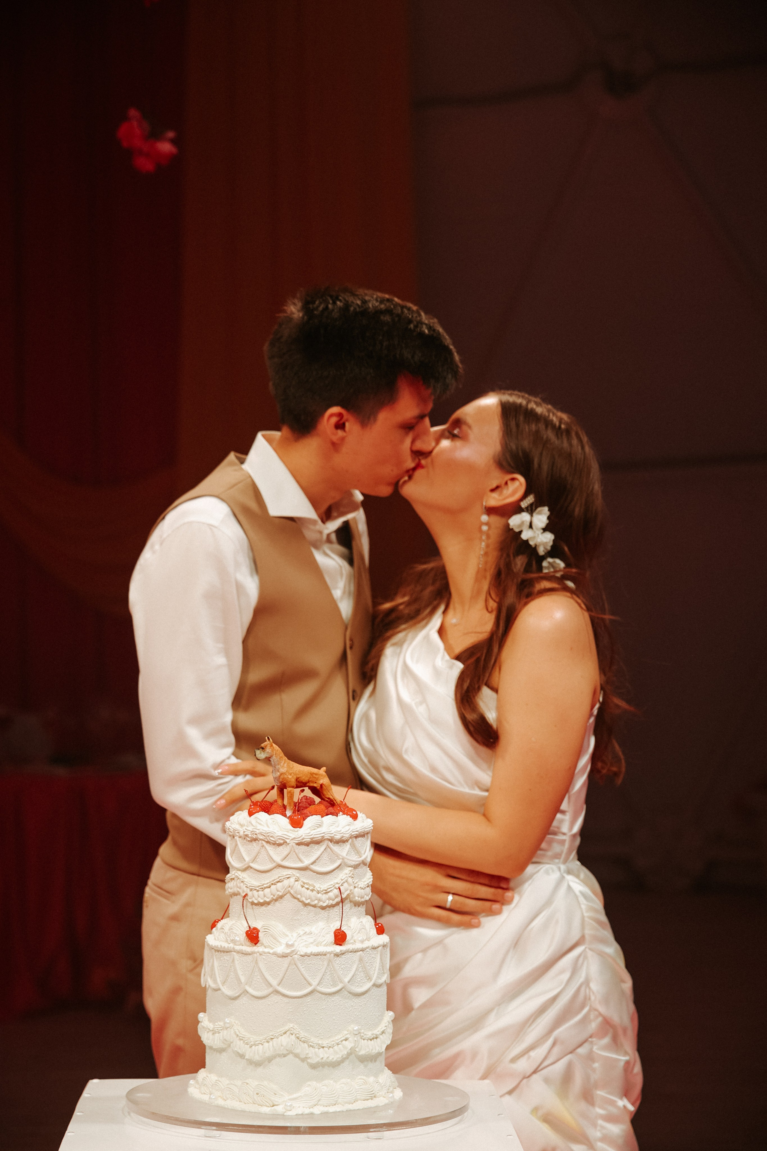 Наташа. Свадебные платья