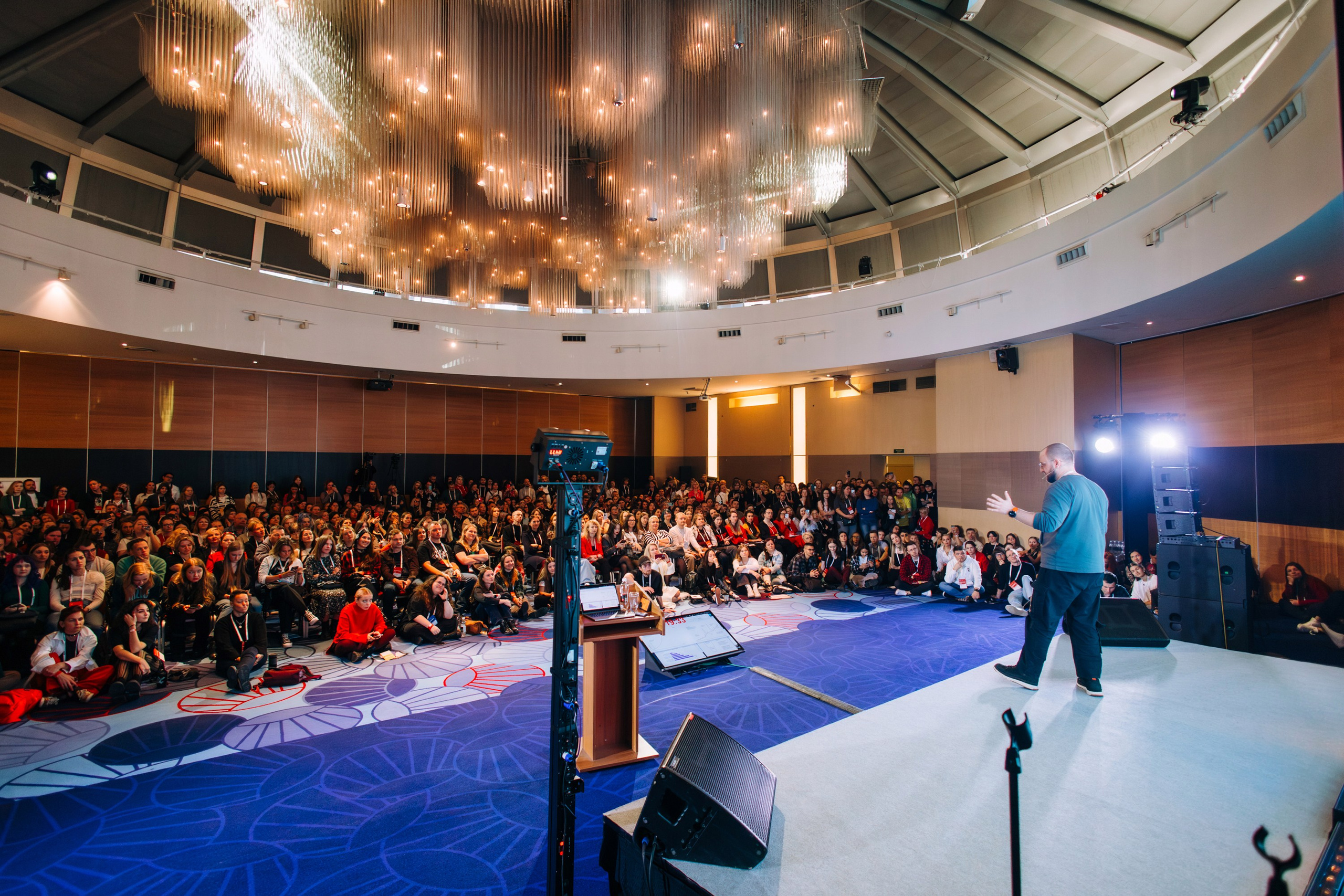 Суровый Питерский Форум. Эпизод Х. Репортажный фотограф в Санкт-Петербурге Александр Паклин
