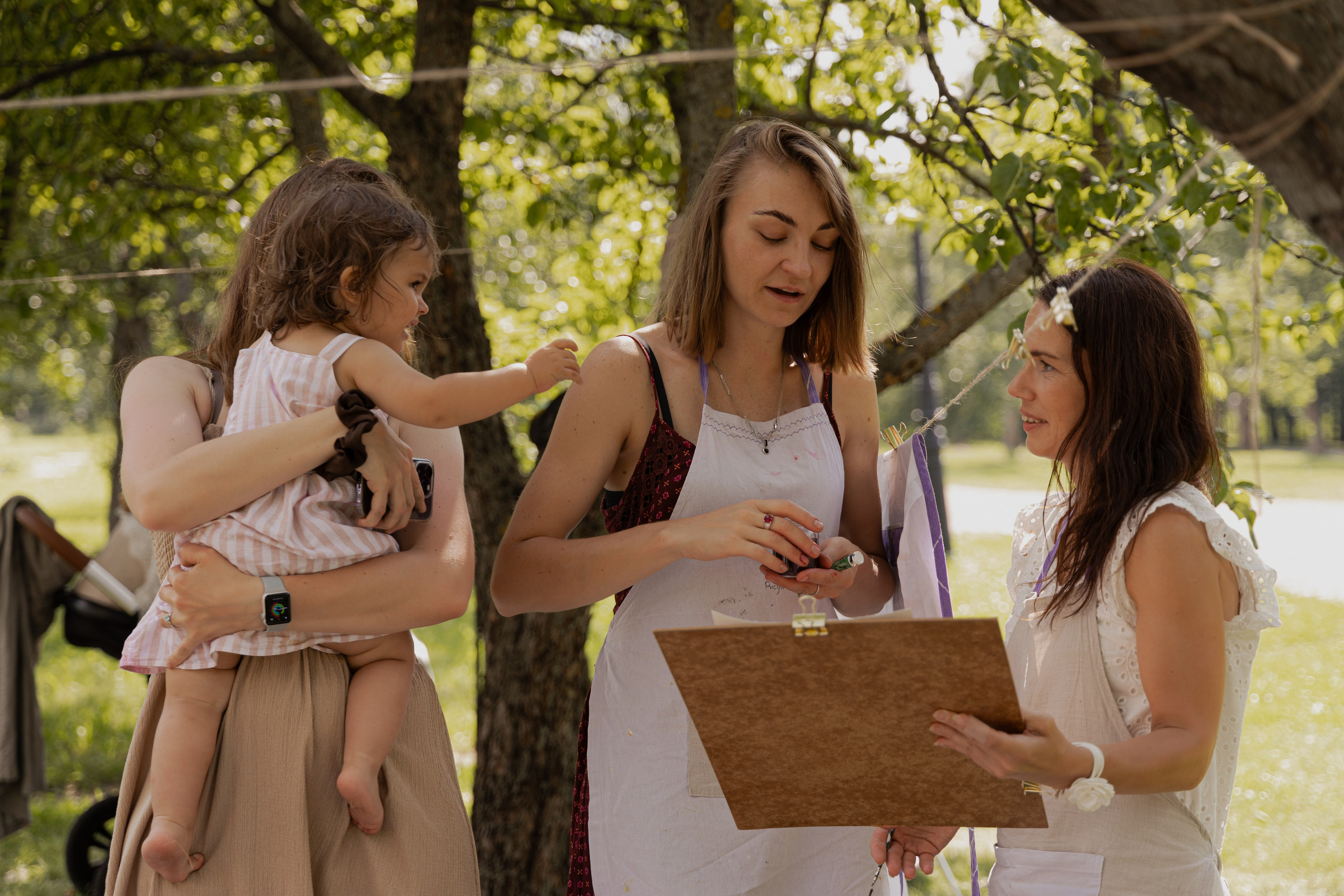 МК Пион (пикник в парке). Анастасия Ракчеева Художник