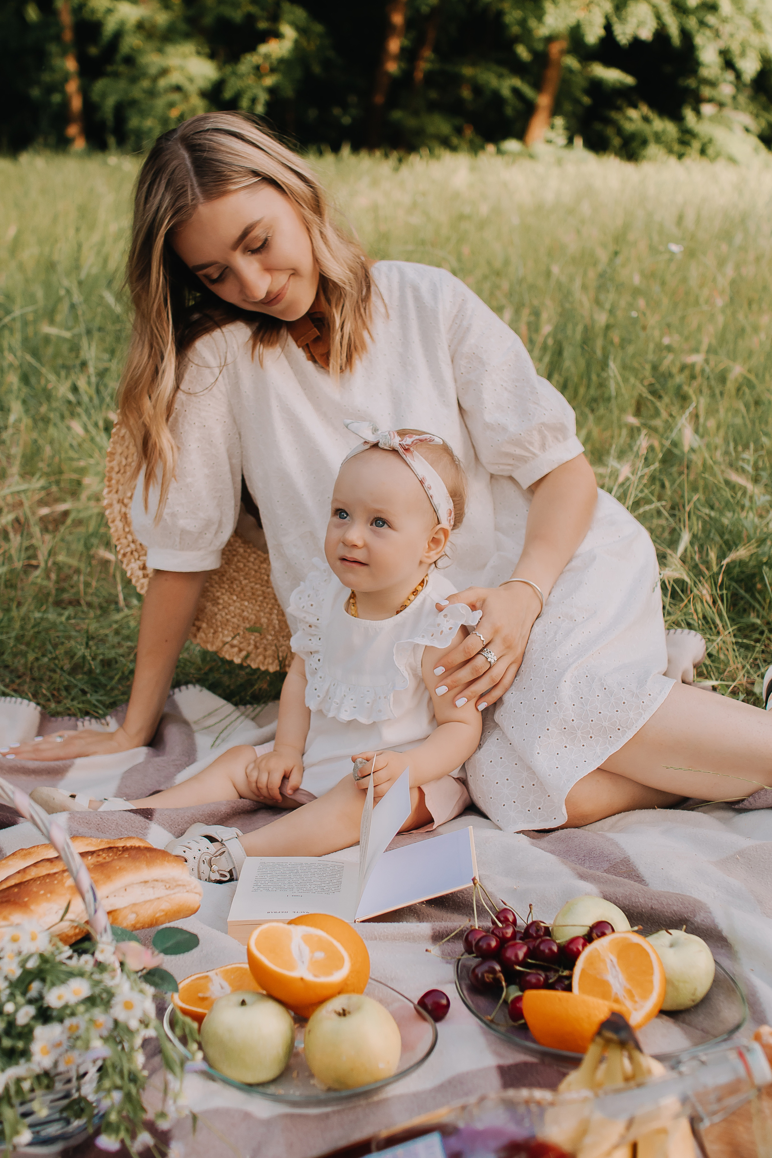 Инна и Анфиса. Пикник. Женский и семейный фотограф в Краснодаре Яна Теплая