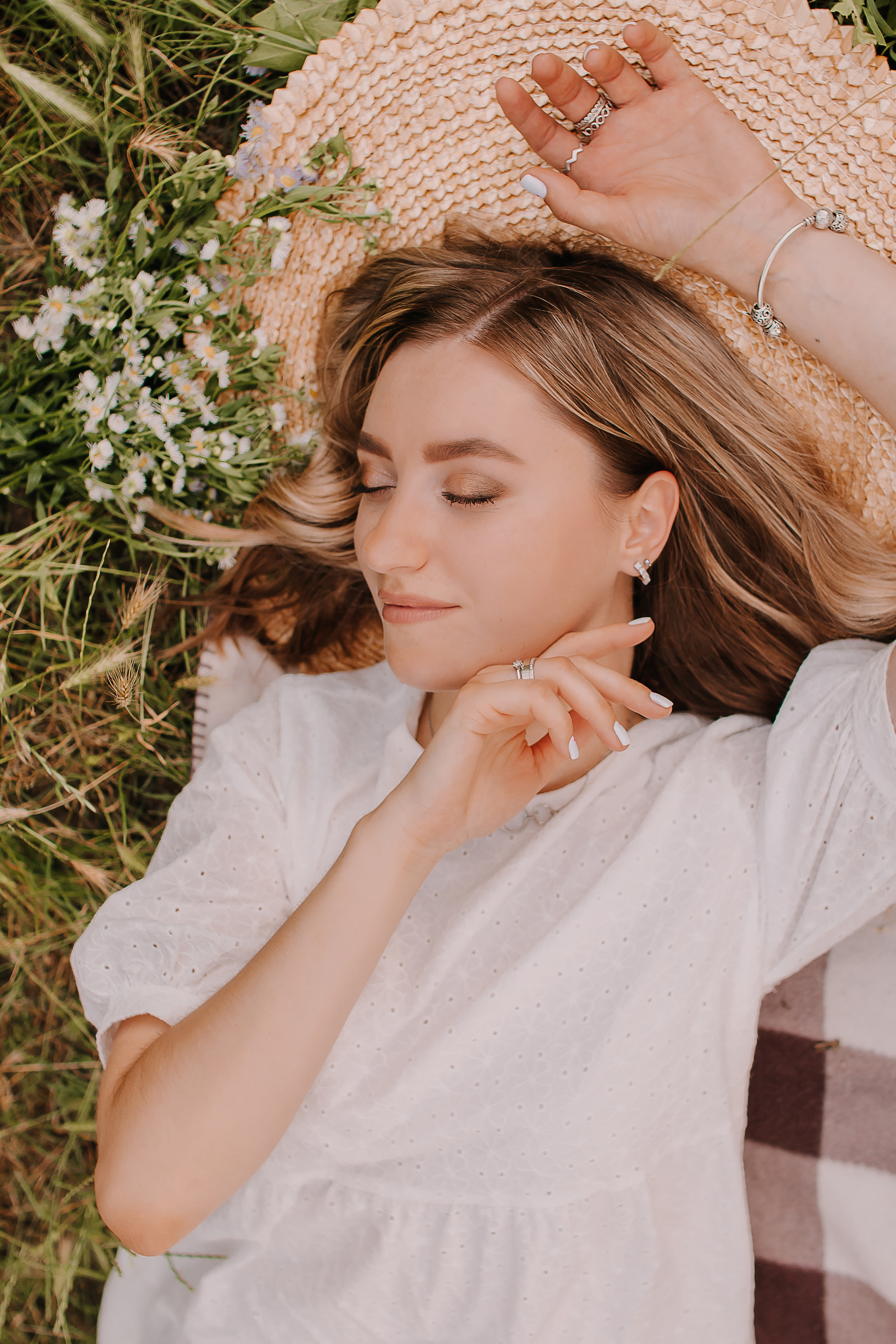 Инна и Анфиса. Пикник. Женский и семейный фотограф в Краснодаре Яна Теплая