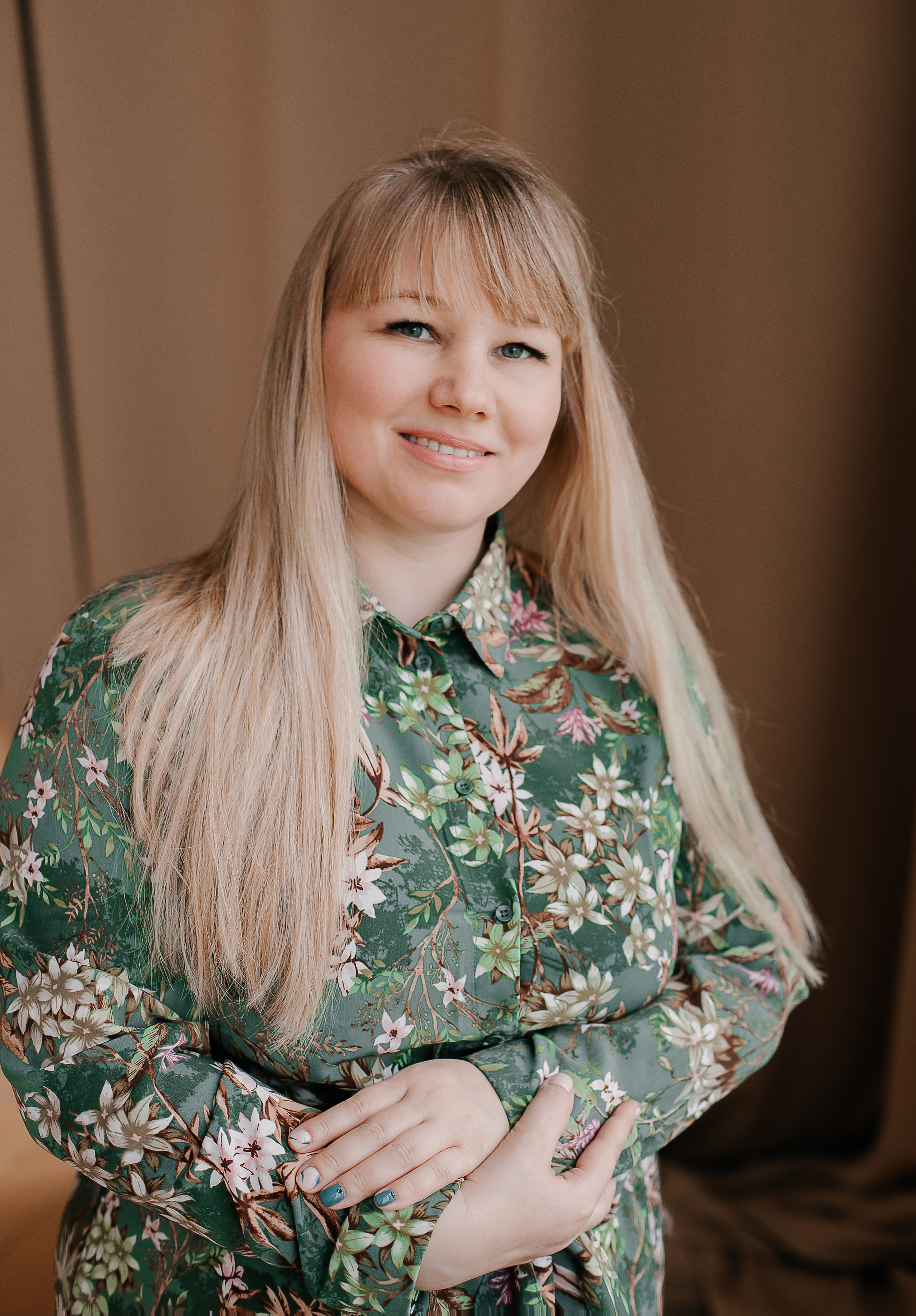 Александра и семья. Студия ГОА. Женский и семейный фотограф в Краснодаре Яна Теплая