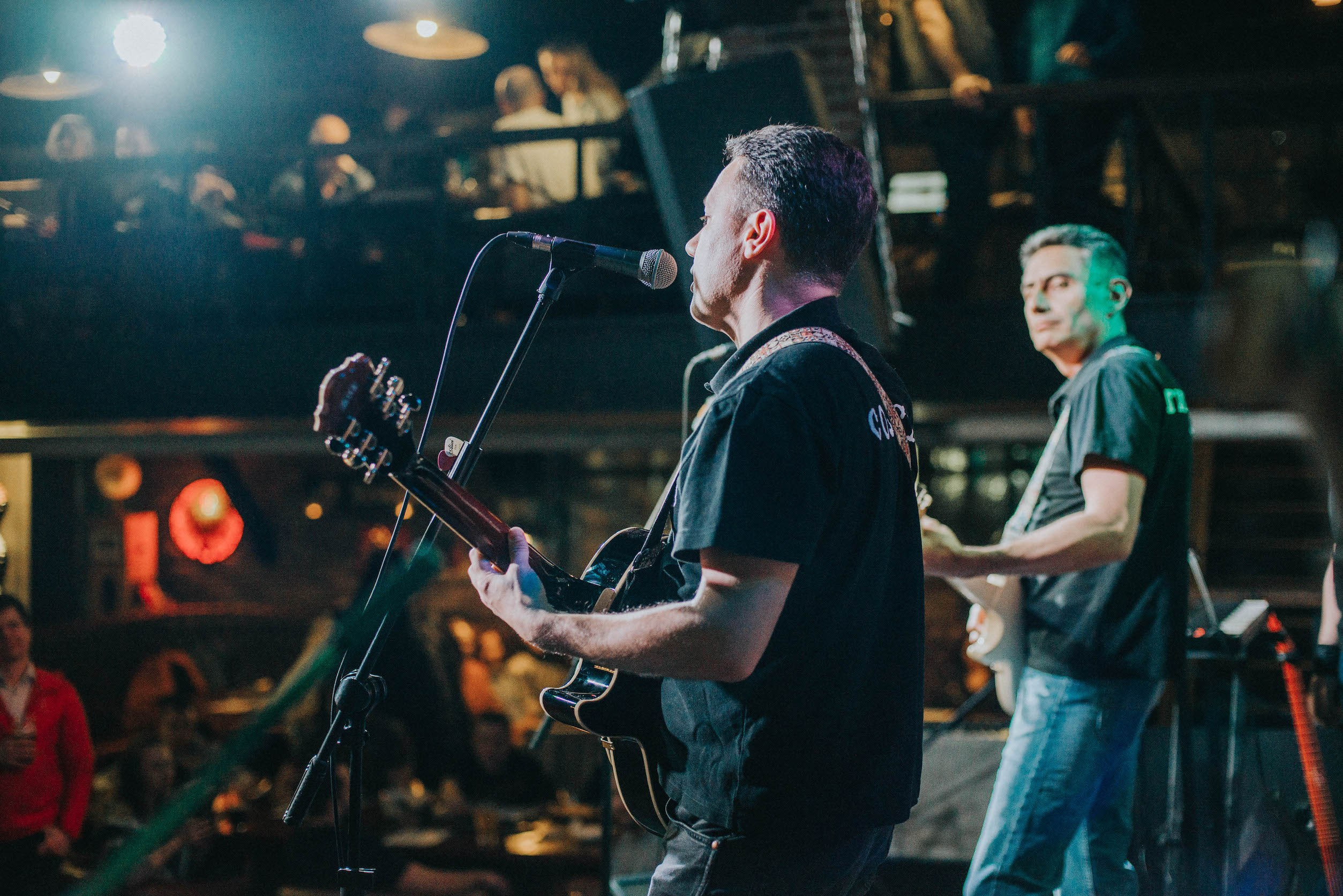 LifePub 16.03.2022. Московская кавер-группа BankBand