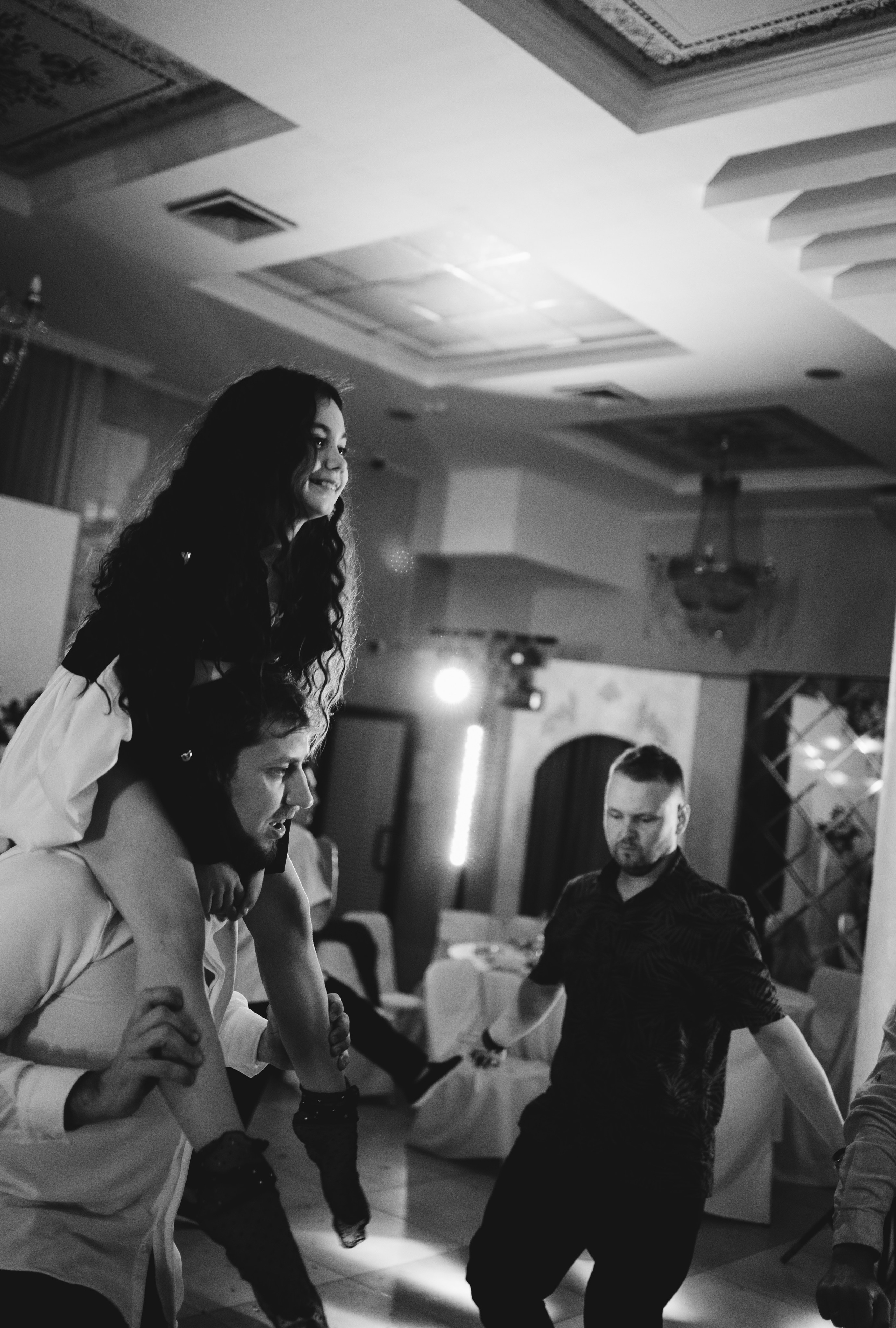 Нежные мгновения свадьбы: Семён и Вероника. Фотограф Семён Гнеушев