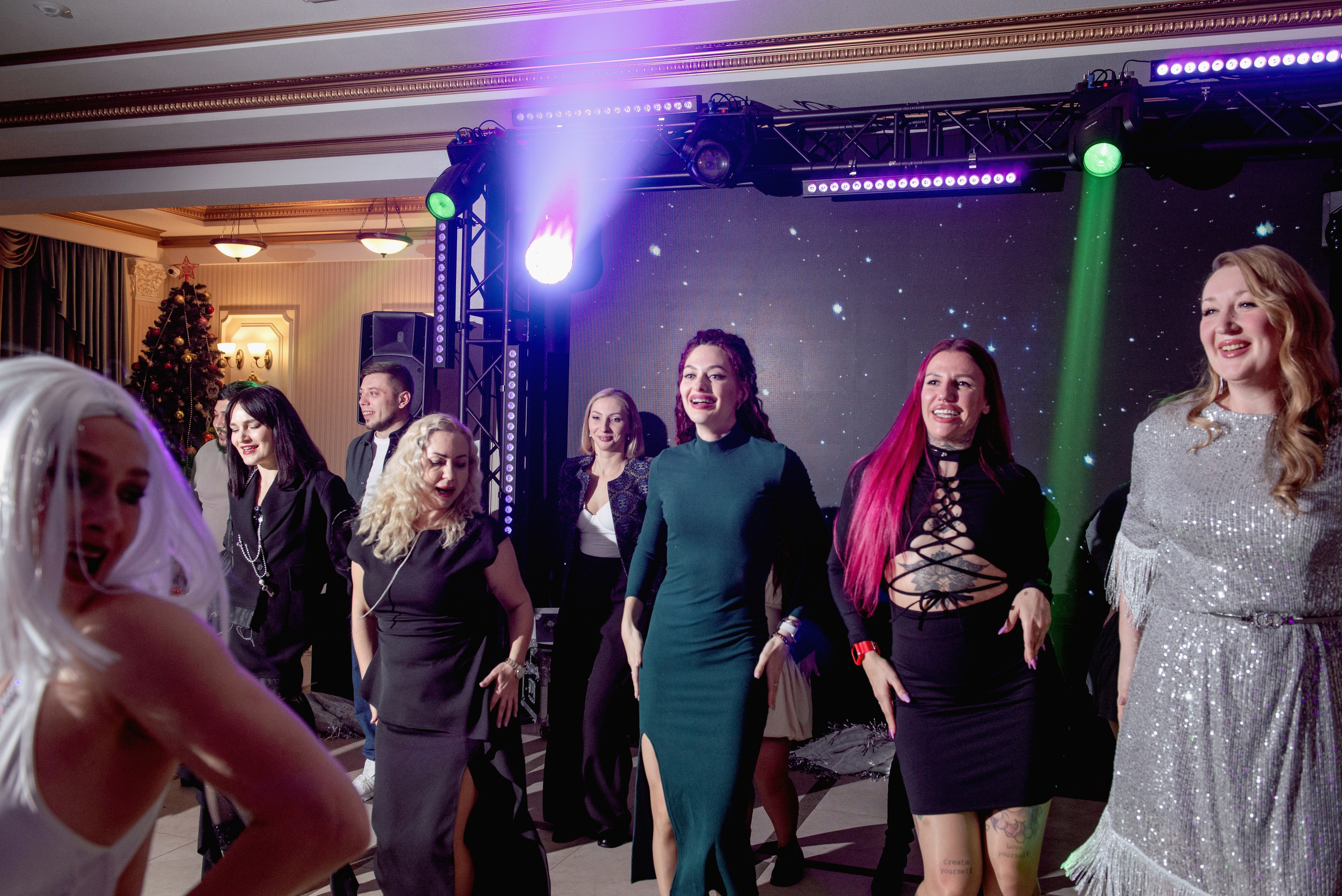 Новый год в ресторане «Розмарин». Семейный фотограф в Новочеркасске Виктория Громова