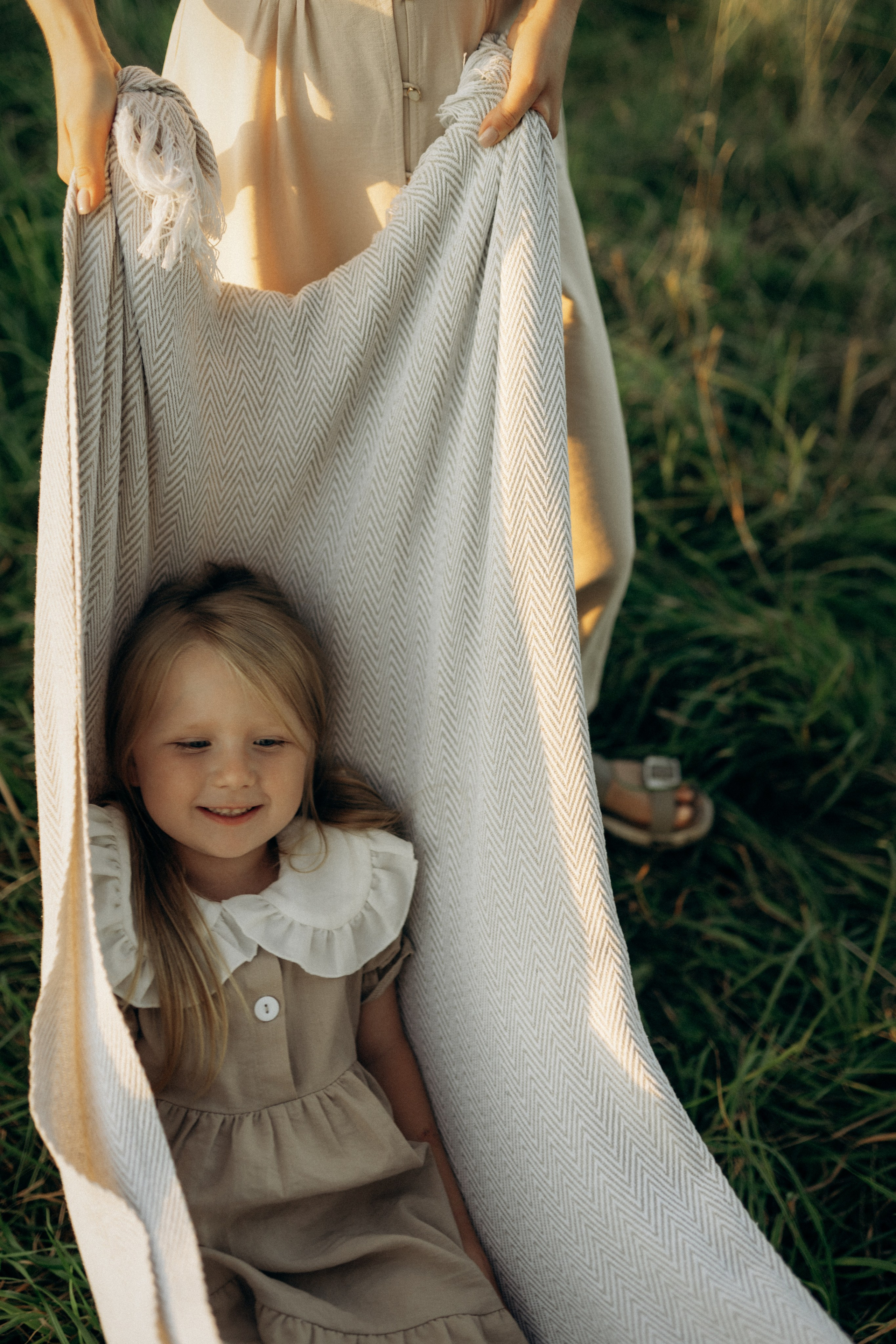 Летний вечер в поле. Семейный lifestyle фотограф в Москве Рената Рафикова