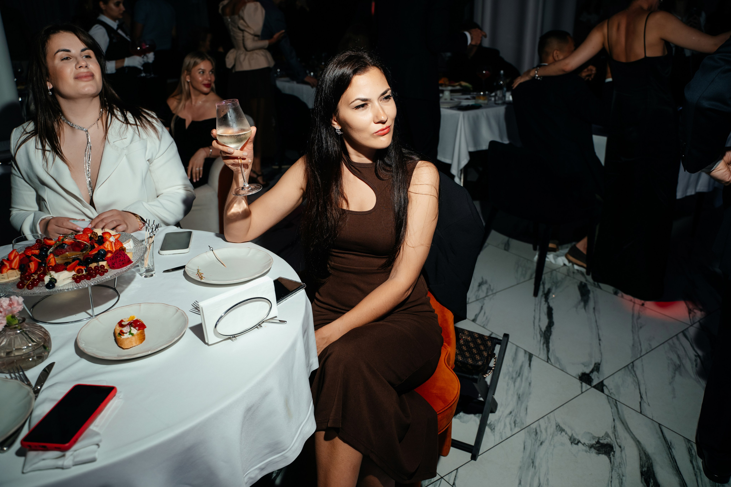 28 июня (пятница). BENUAR Restaurant