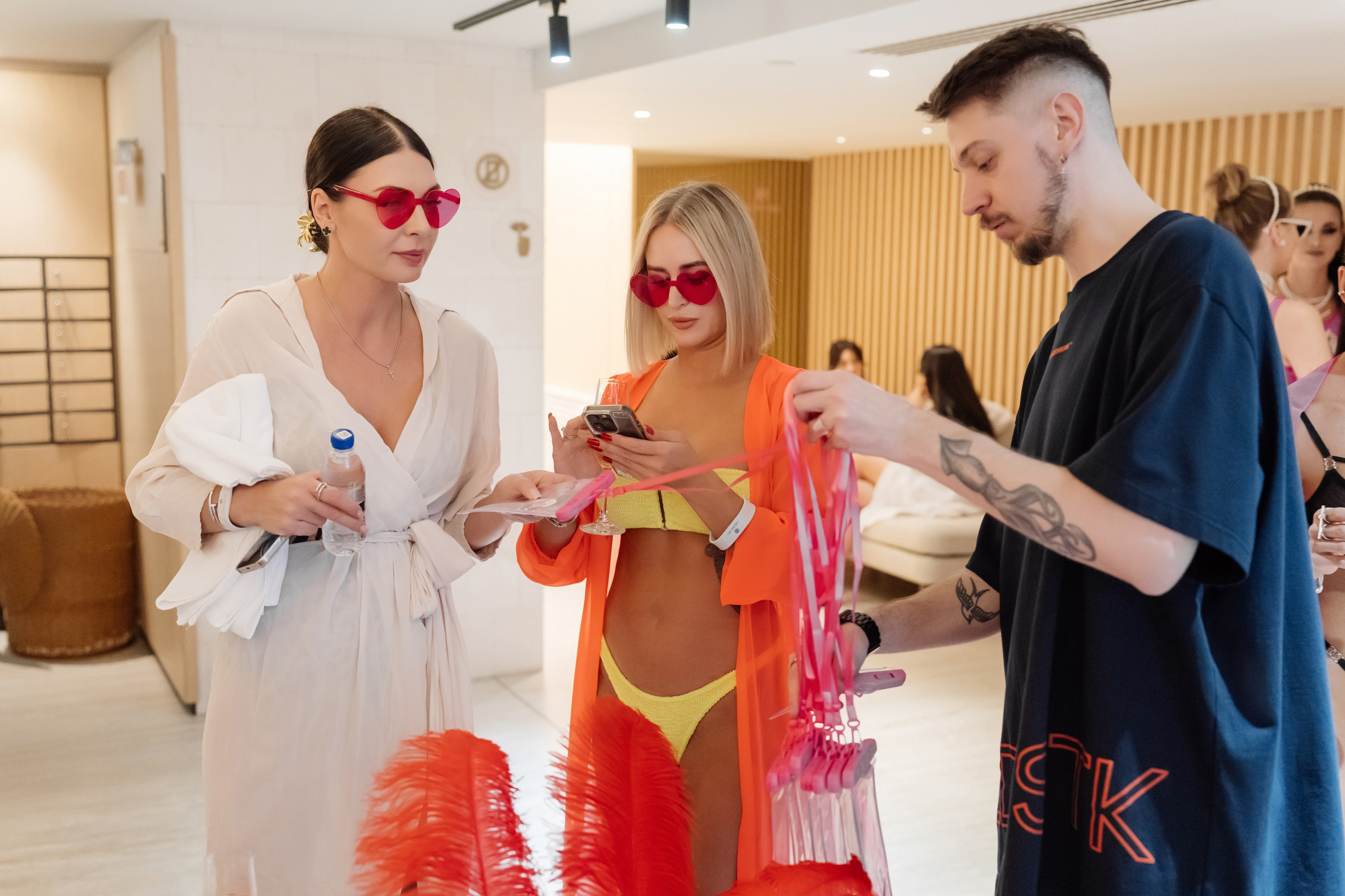 12 февраля (BENUAR Pool Party). BENUAR Restaurant