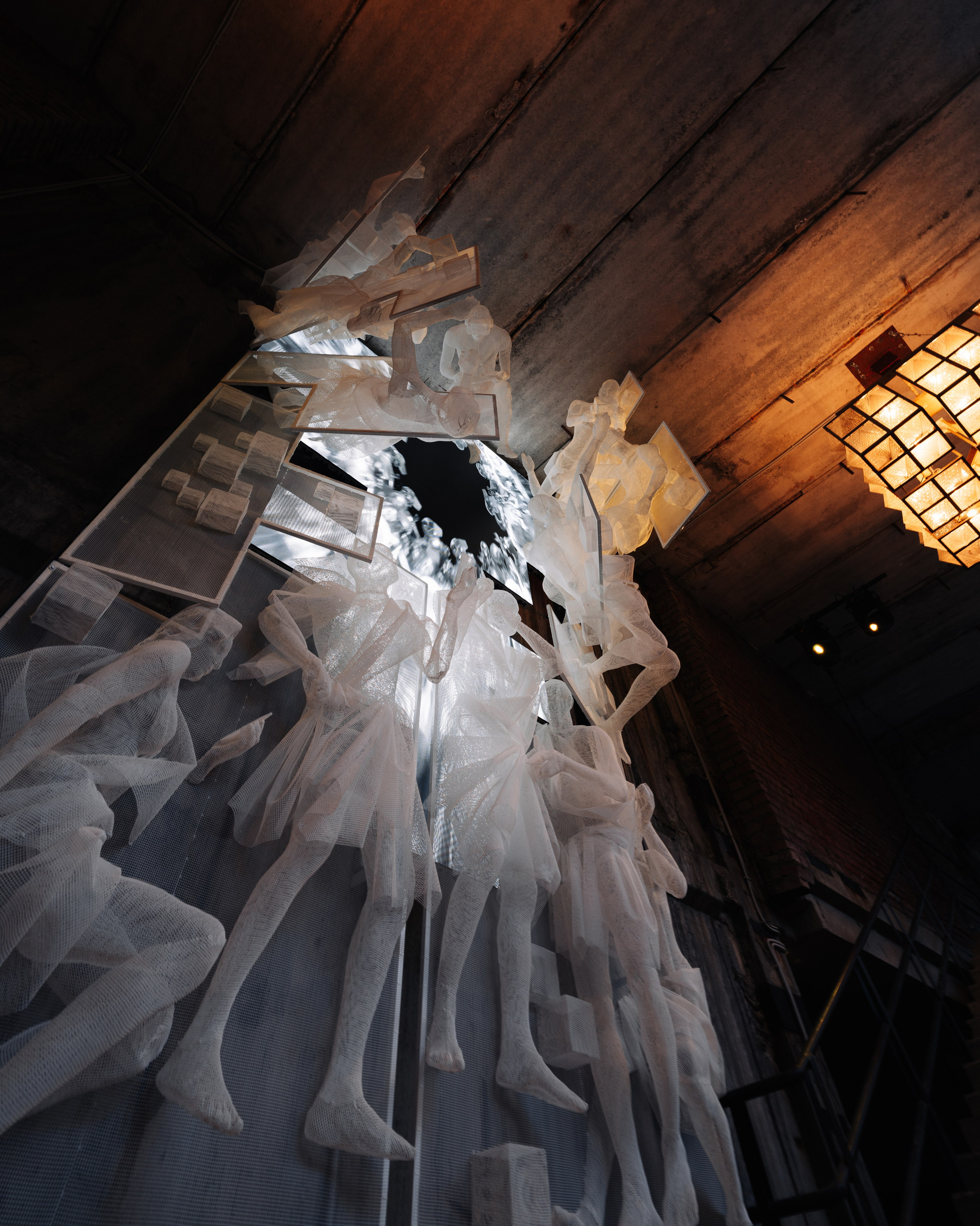 Outline 2024. @tomrus: Рустам Шагиморданов — фотограф