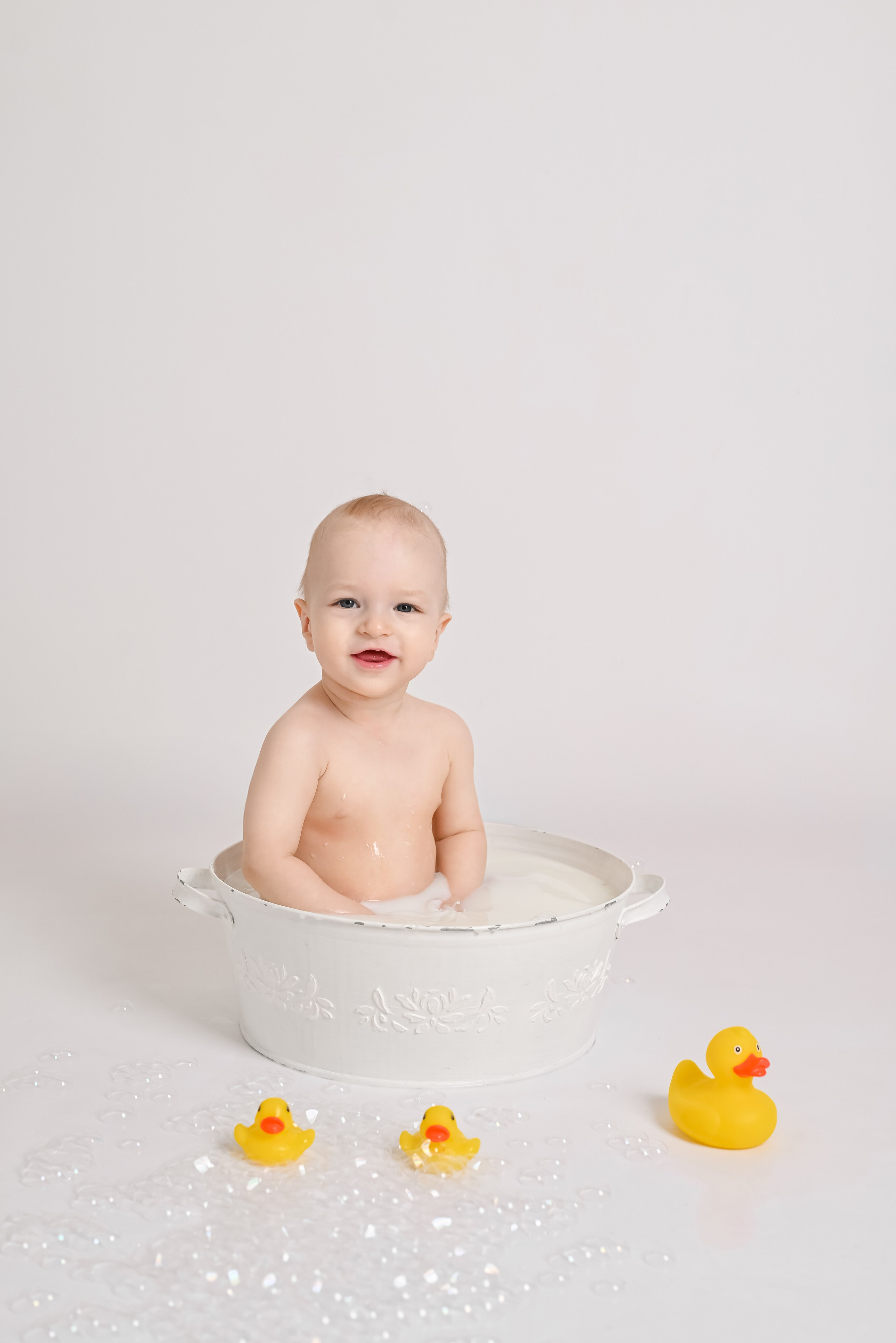 Паше 1 годик. Фотограф новорожденных в Норильске Виктория Шагалиева