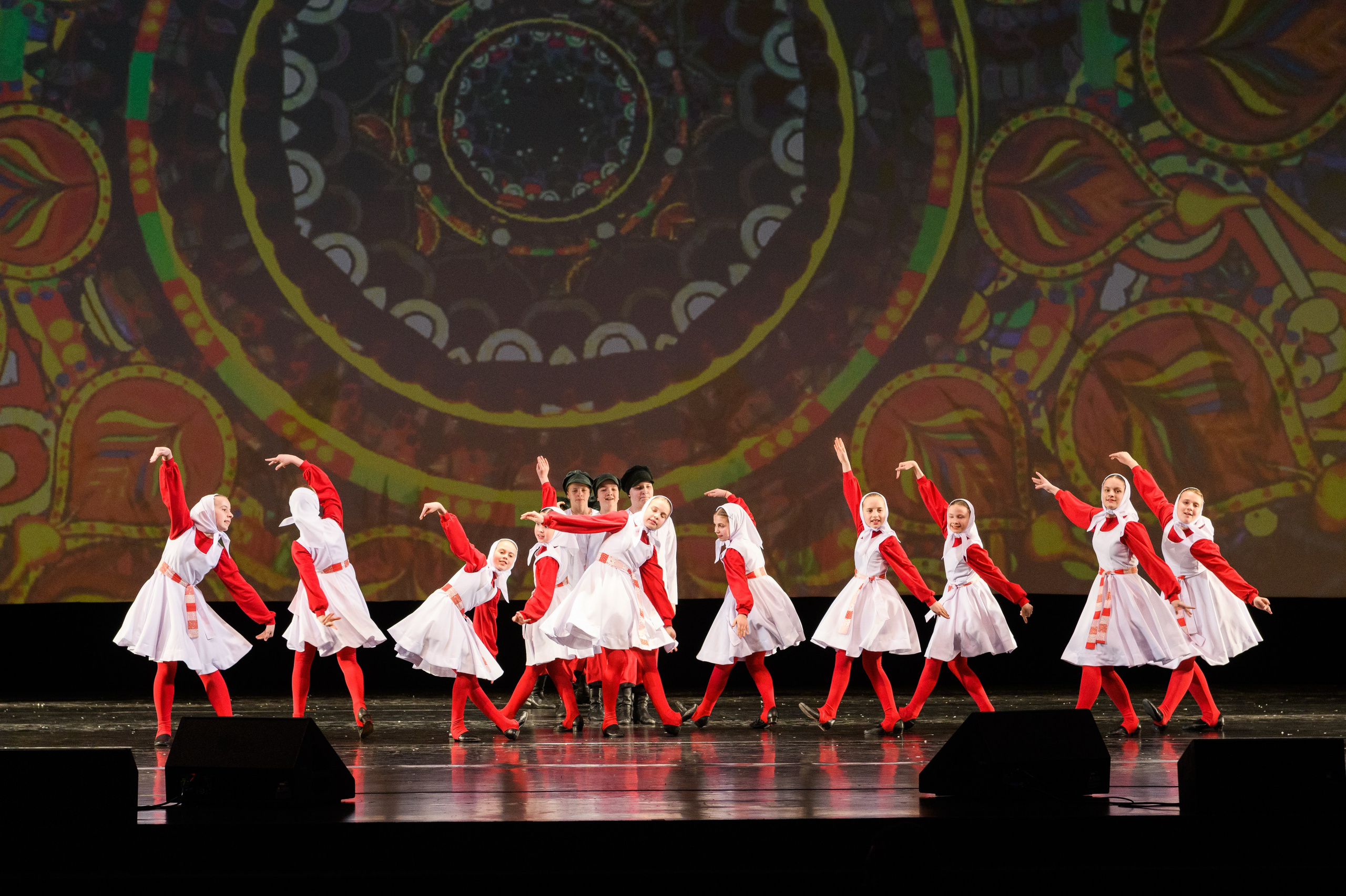 23 апреля, часть 2, БКЗ Октябрьский, г. Санкт-Петербург. Золотое яблочко