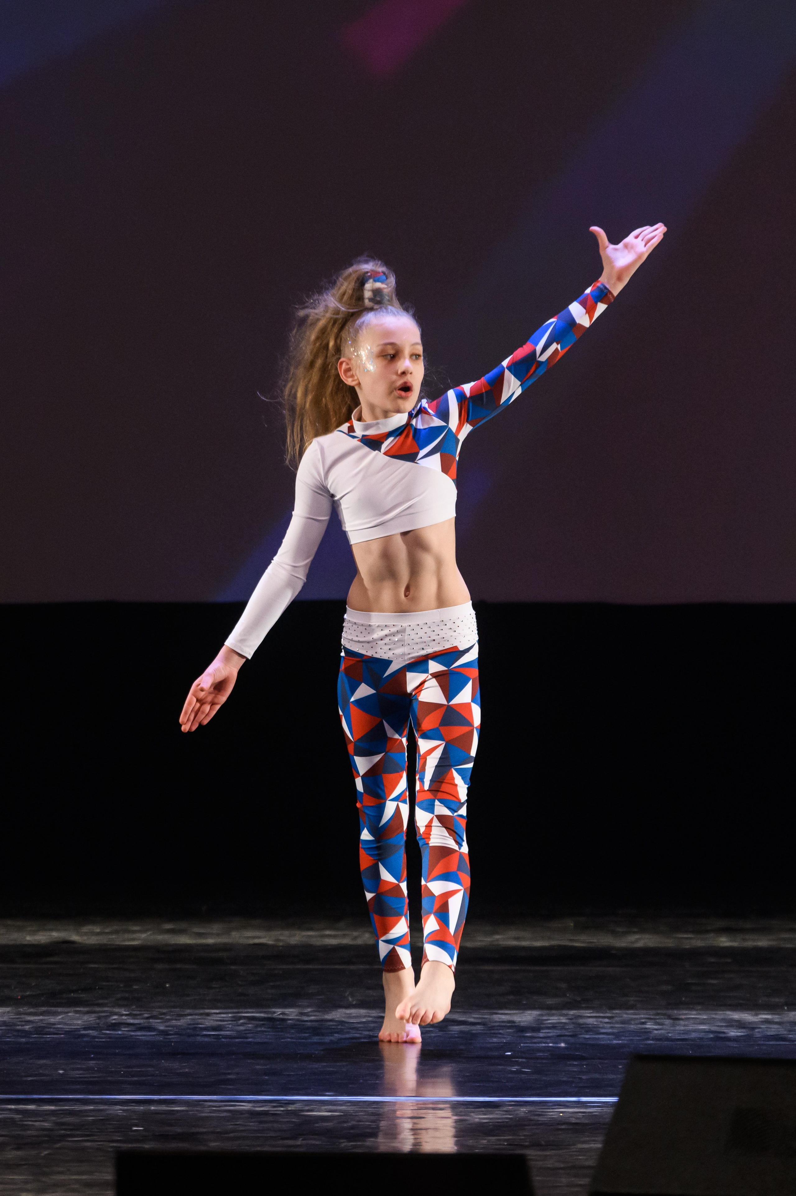 23 апреля, часть 2, БКЗ Октябрьский, г. Санкт-Петербург. Золотое яблочко