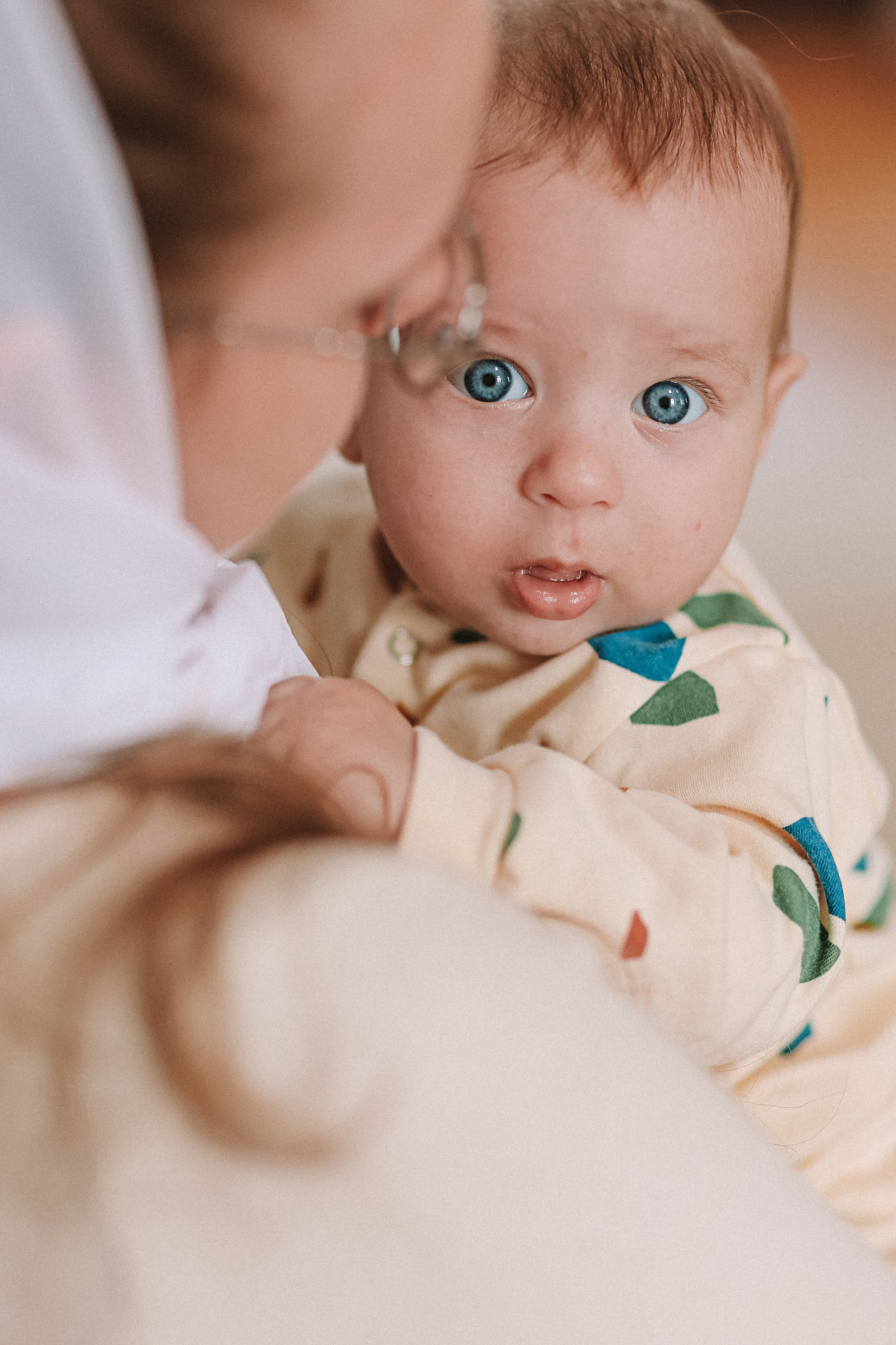 Крещение церковь около моста влюбленных. Семейный фотограф Тюмень, фотограф на роды Салмина Мария
