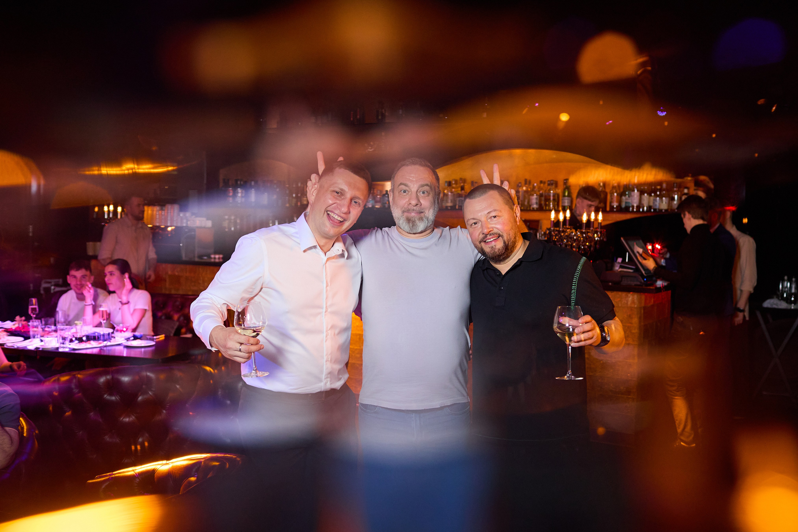 Юбилей в City Voice & Six Floor. Александр Осин — корпоративный и семейный фотограф в Москве