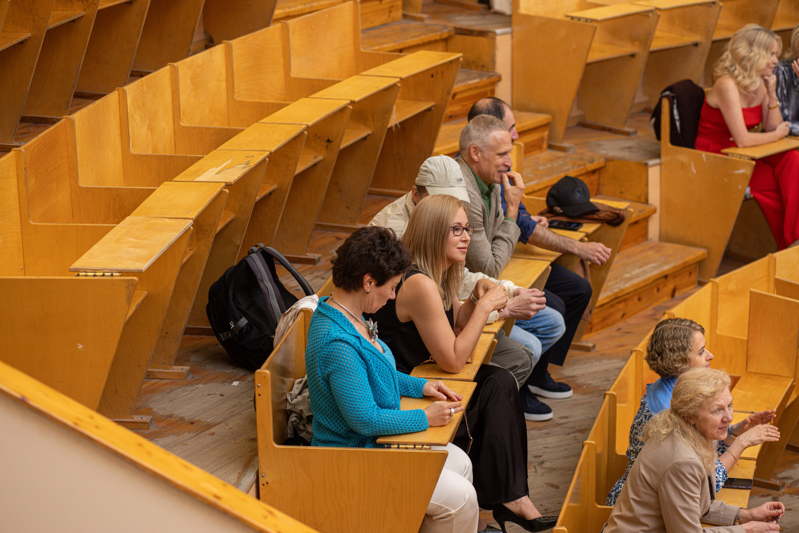 Встреча выпускников. Стоматологи СПб. Семейный фотограф в Вышнем Волочке — Ульяна Иванова | Фотосессии для всей семьи