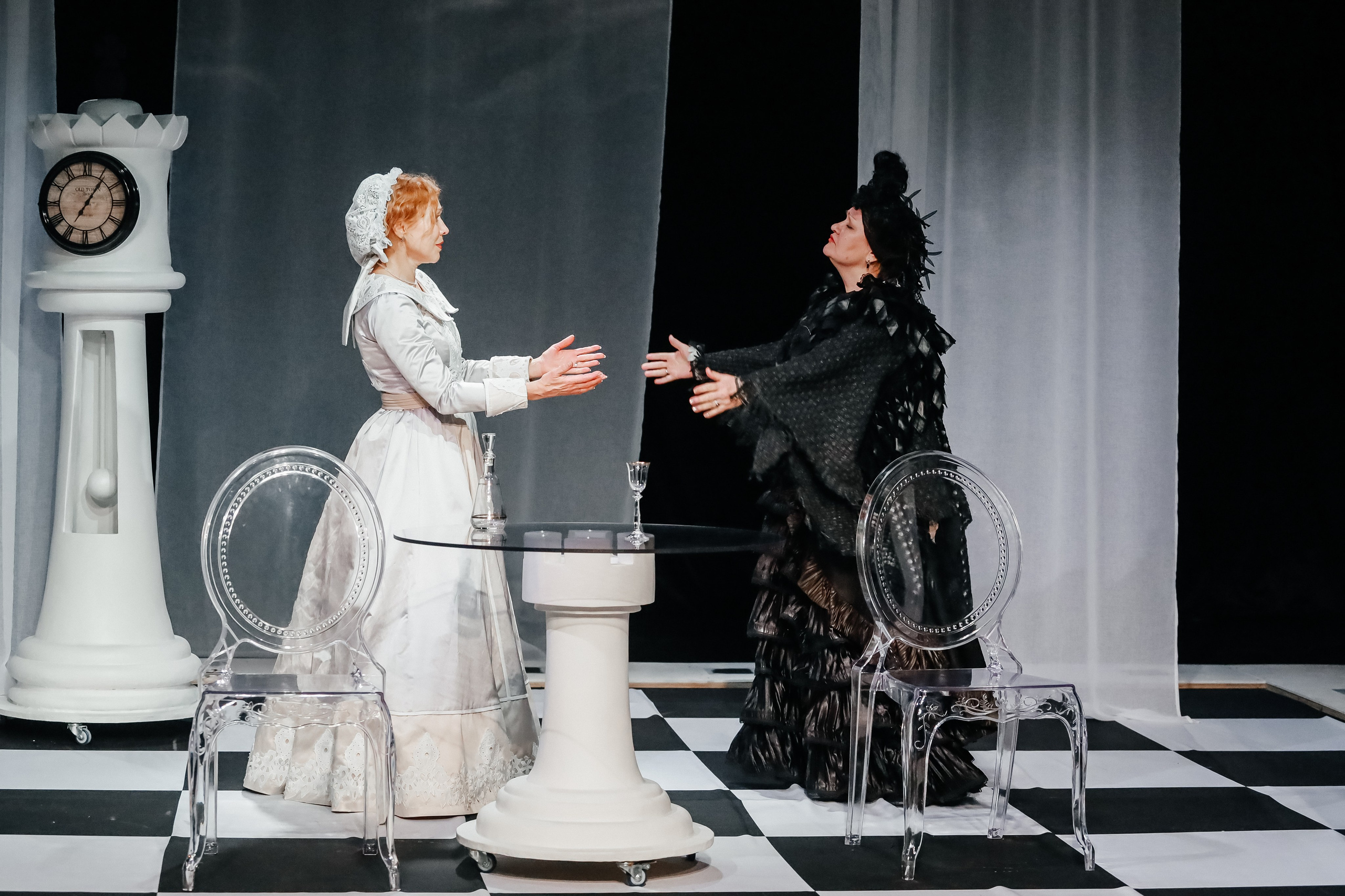 «Дядюшкин сон». Молодёжный театр алтая. Режиссер Дарья Камошина. Фоторепортаж. Театральная фотосъёмка