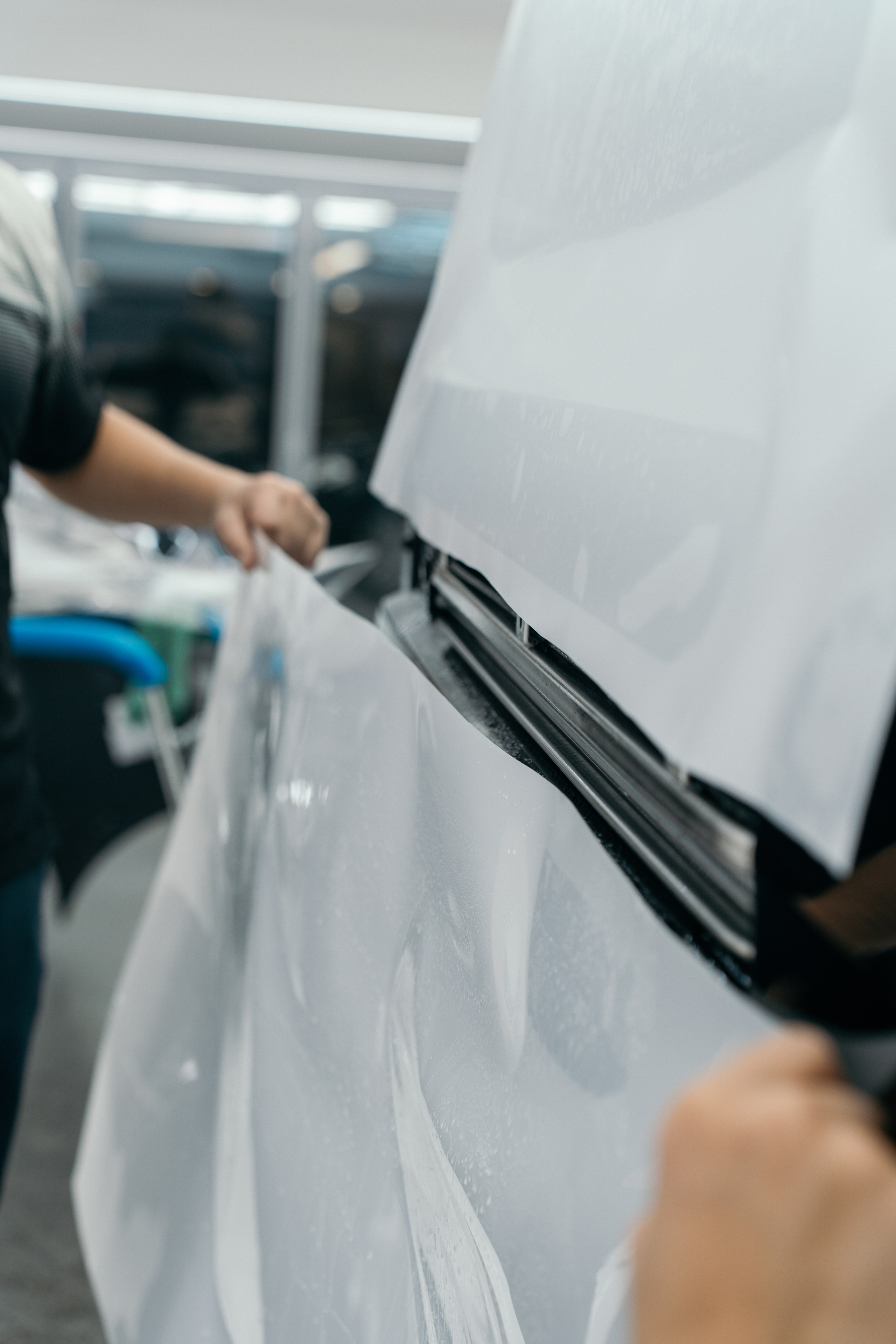 Triumph Car Services. Photographer based in moscow Peter Tchana