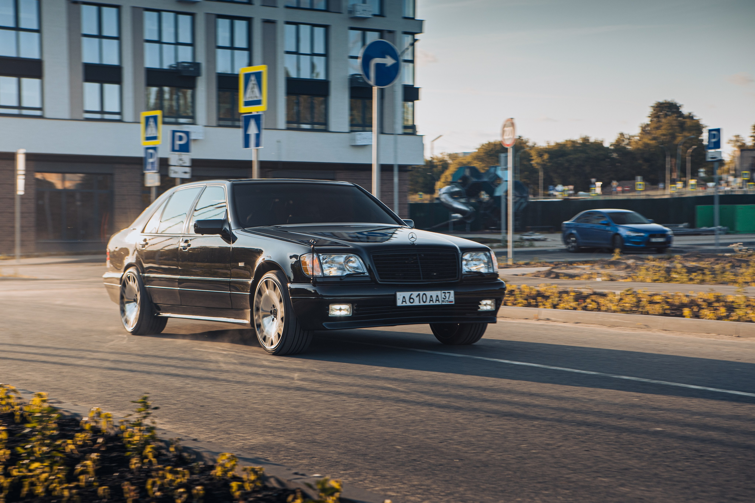 Mercedes-Benz W140. Авто Видеограф/фотограф в Иваново для Вашего бизнеса