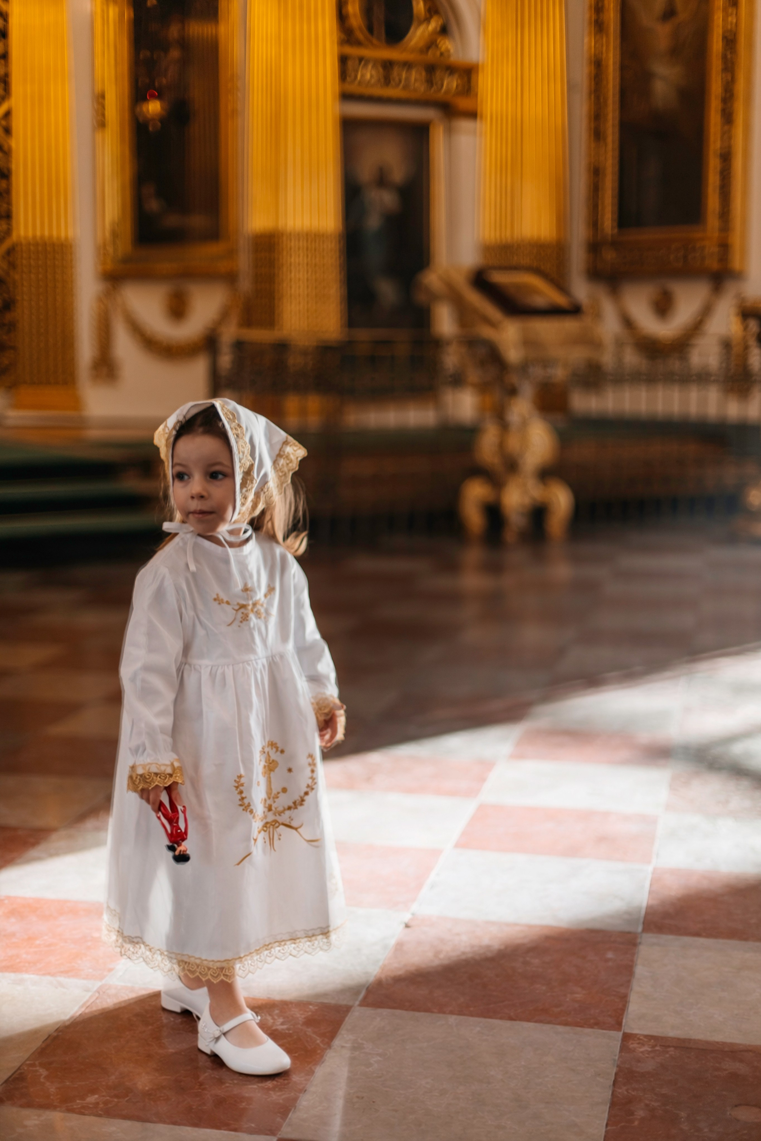 Крещение. Репортажный фотограф в Санкт-Петербурге СПБ Алиса Ческидова на ваше мероприятие