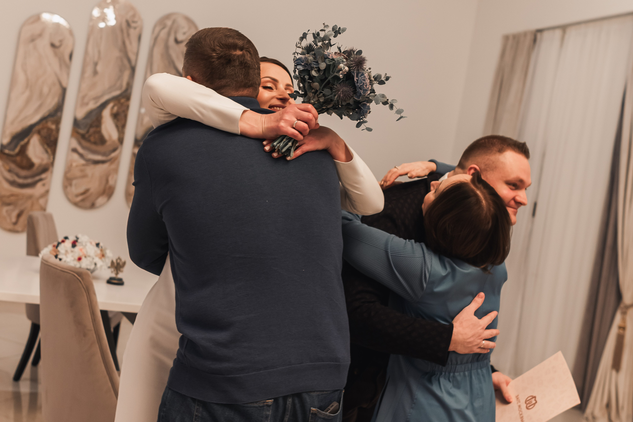 Камерная свадьба ВДНХ. Свадебный фотограф в Москве Анна Сдобнова