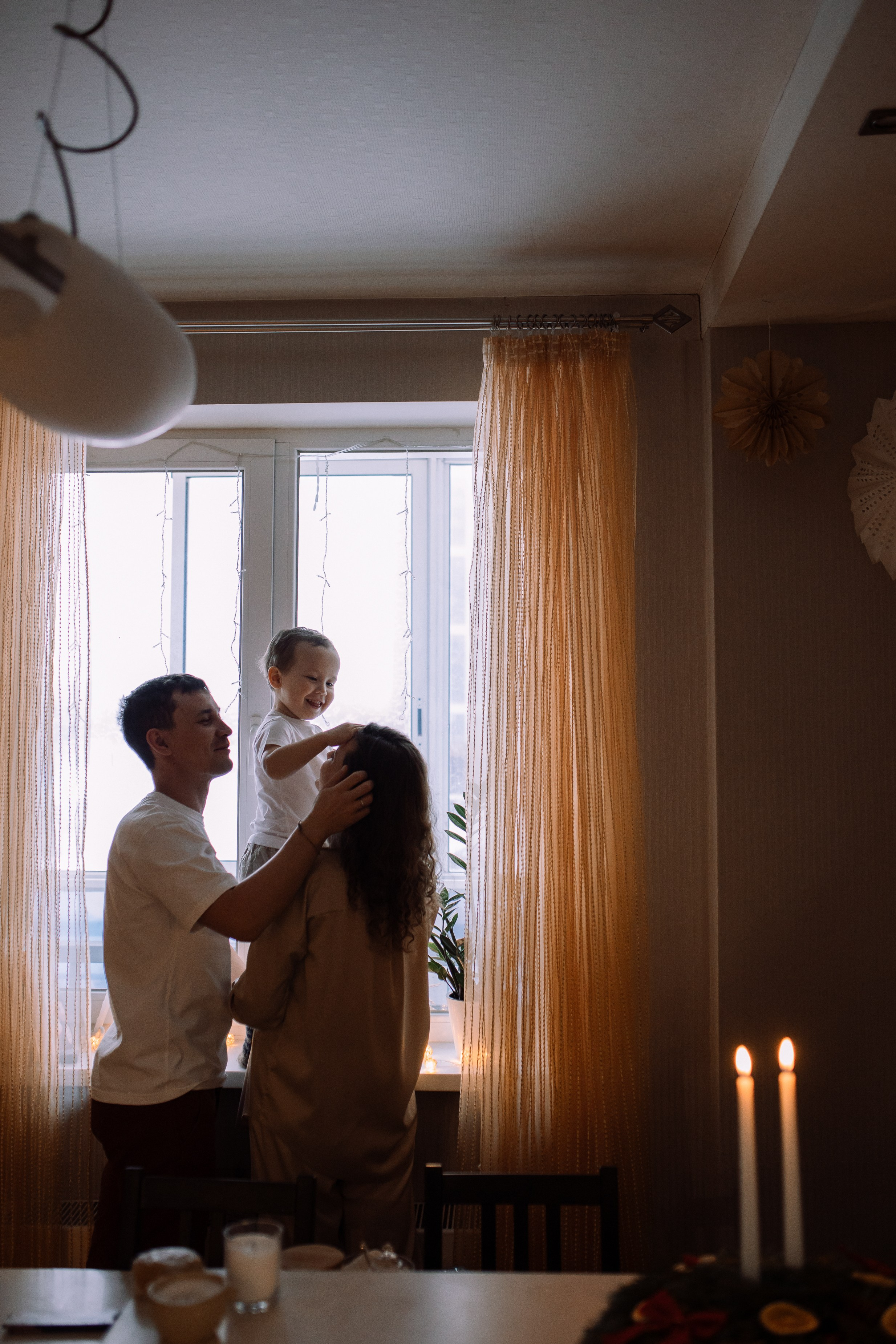 Мария с семьей. Семейный фотограф Трусова Евгения в Екатеринбурге