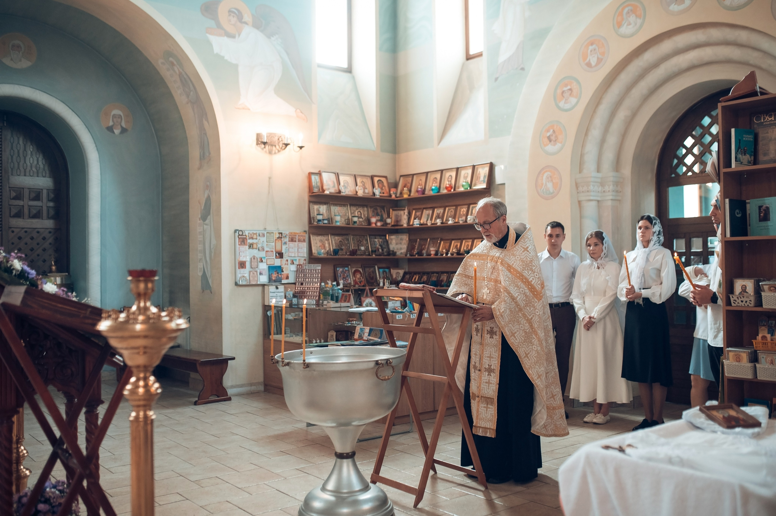 Таинство Крещения Церковь иконы Божией матери Всецарица. Семейный фотограф Олеся Батурина Рязань