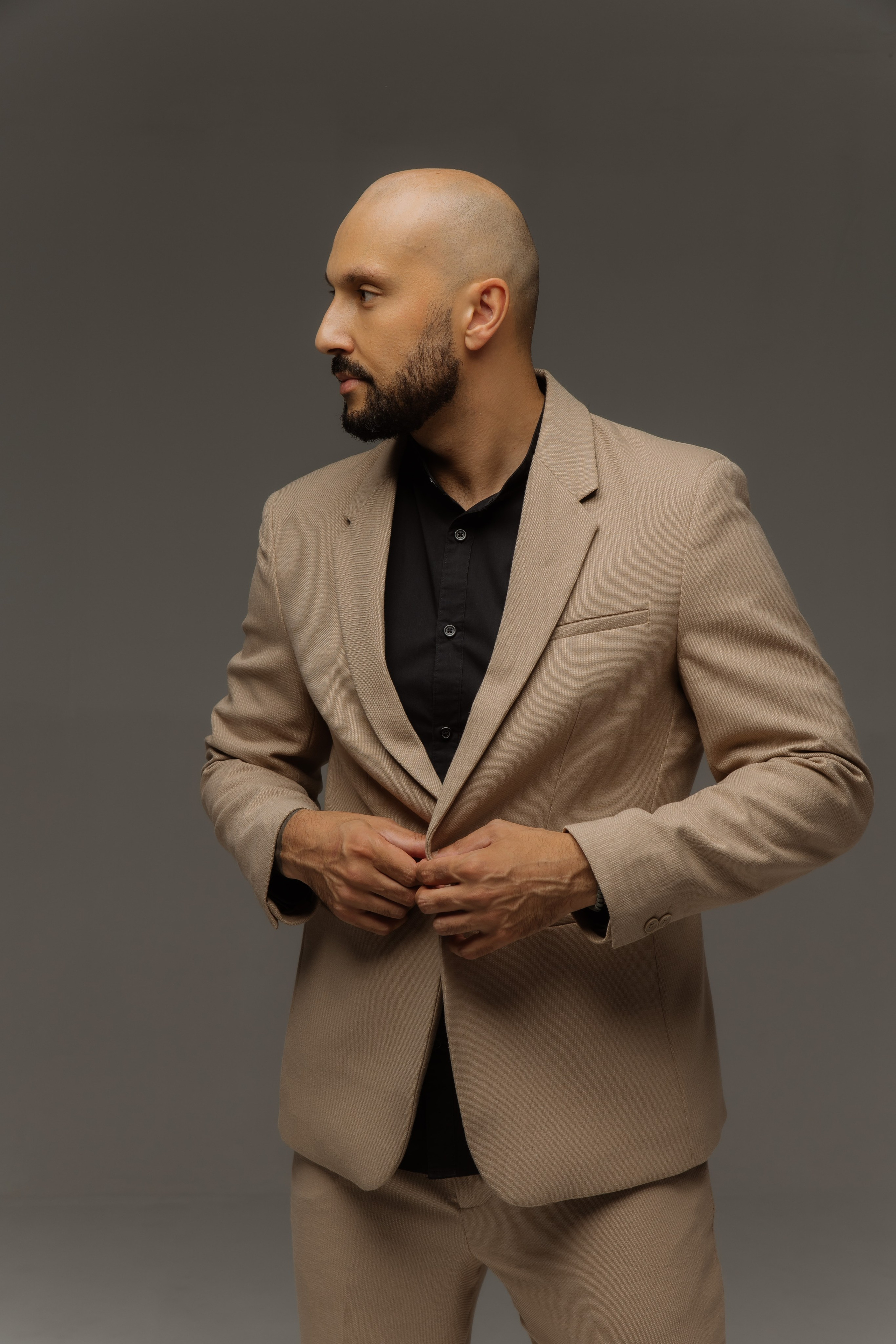 Мужская студийная фотосессия. Свадебный фотограф Калининград