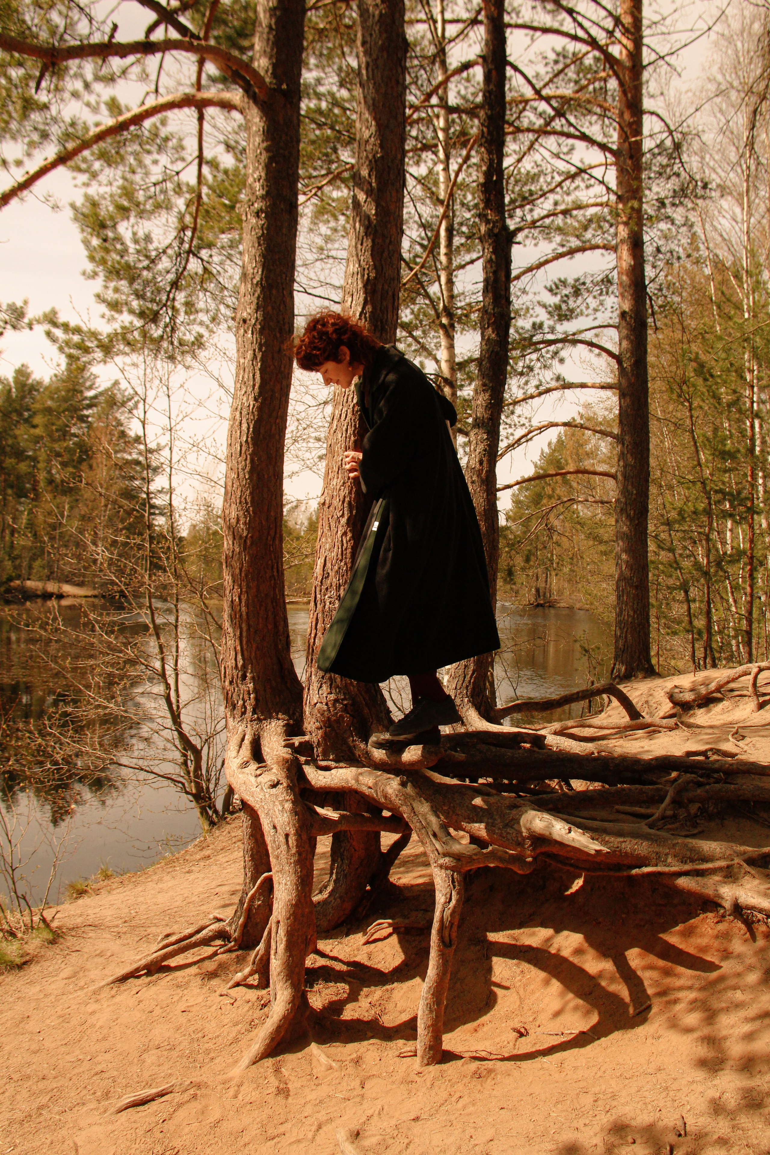 Болотный Хоббит. Карина и Аня. Janie valde | visual artist