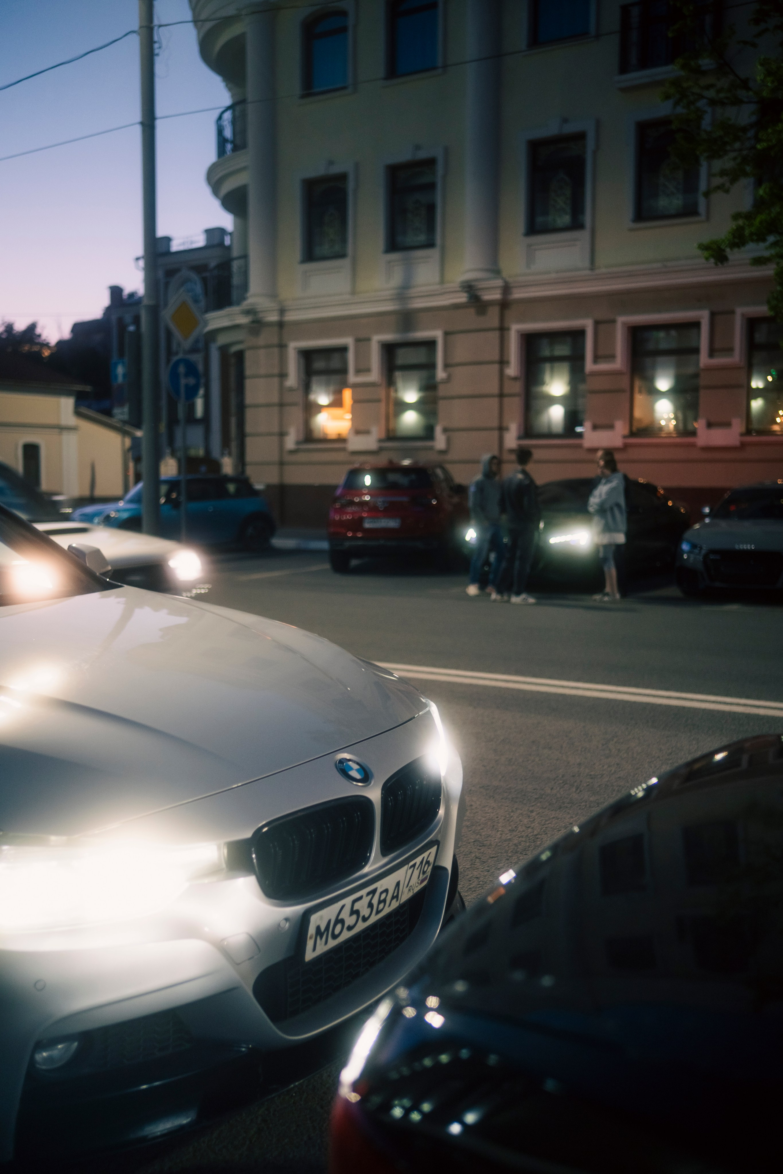 Cars & Coffee. Felixtones