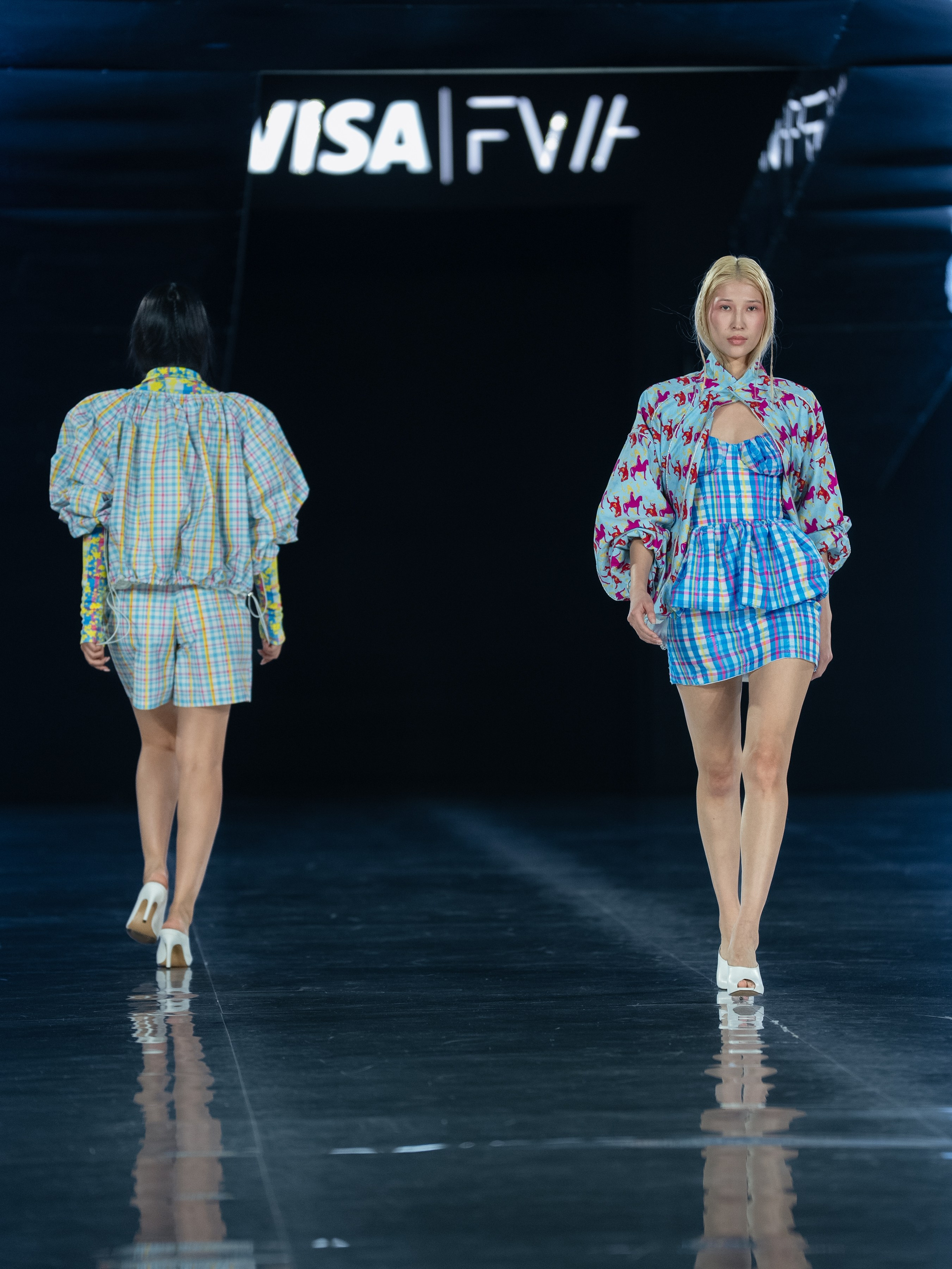Visa Fashion Week Studio 4353. Сайт Алматинского НЮ АРТ, будуар и фэшн фотографа Дениса Карпенко