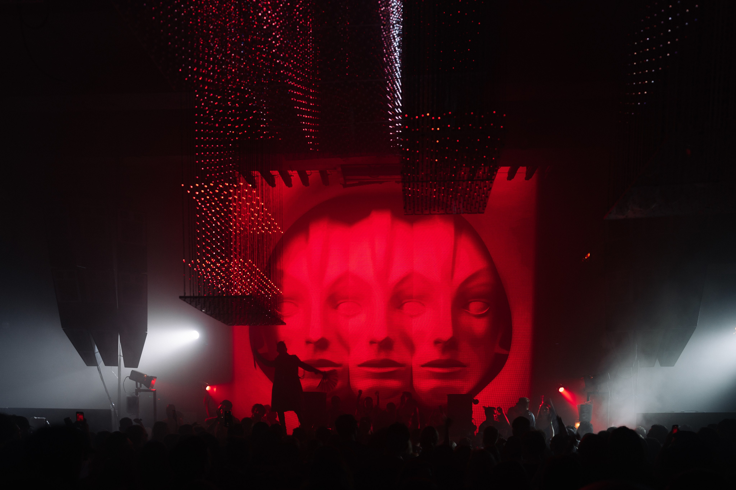 Ø, SILA SVETA. @tomrus: Рустам Шагиморданов — фотограф