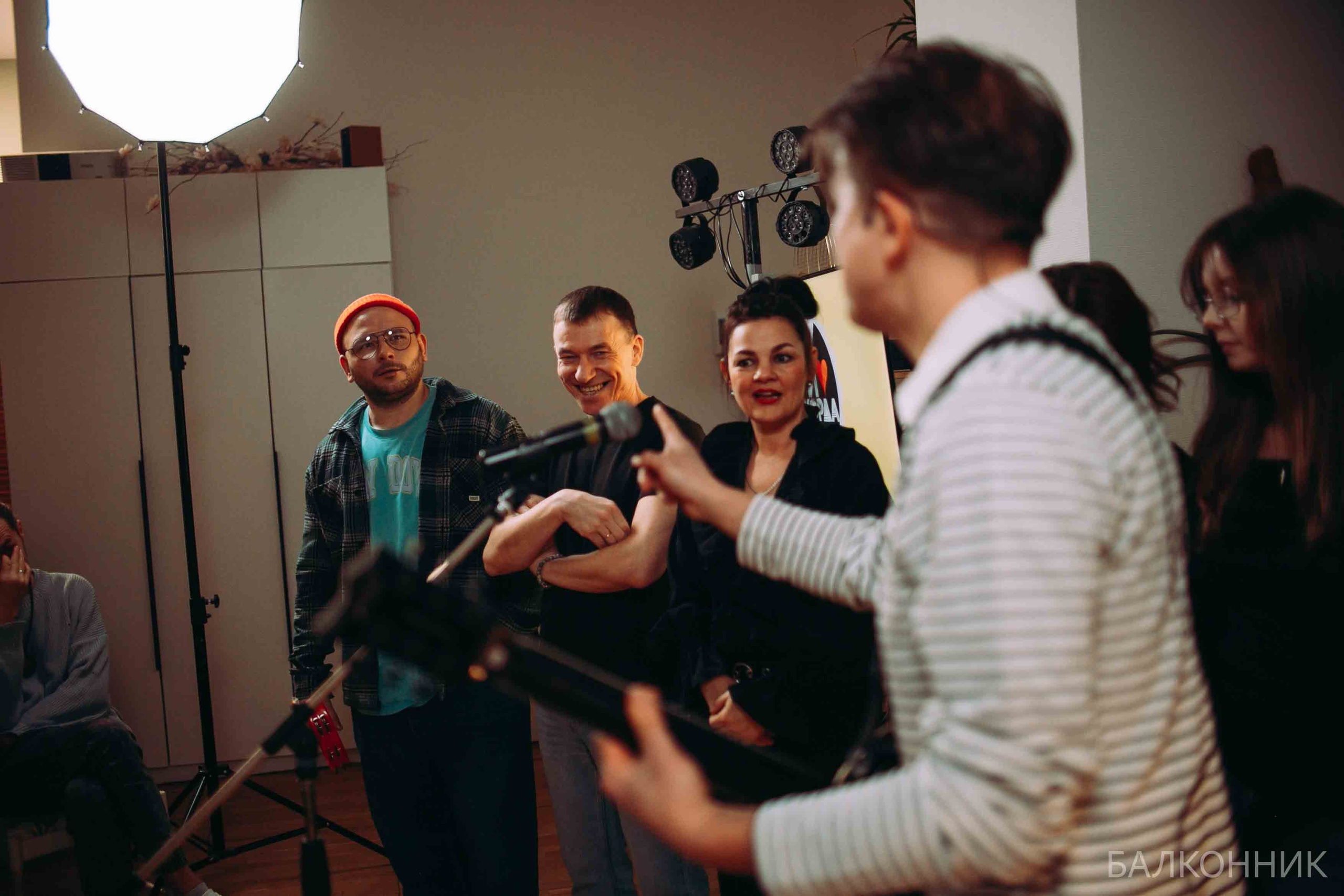 «Балконник». Ваш репортажный фотограф Артемий Антонов